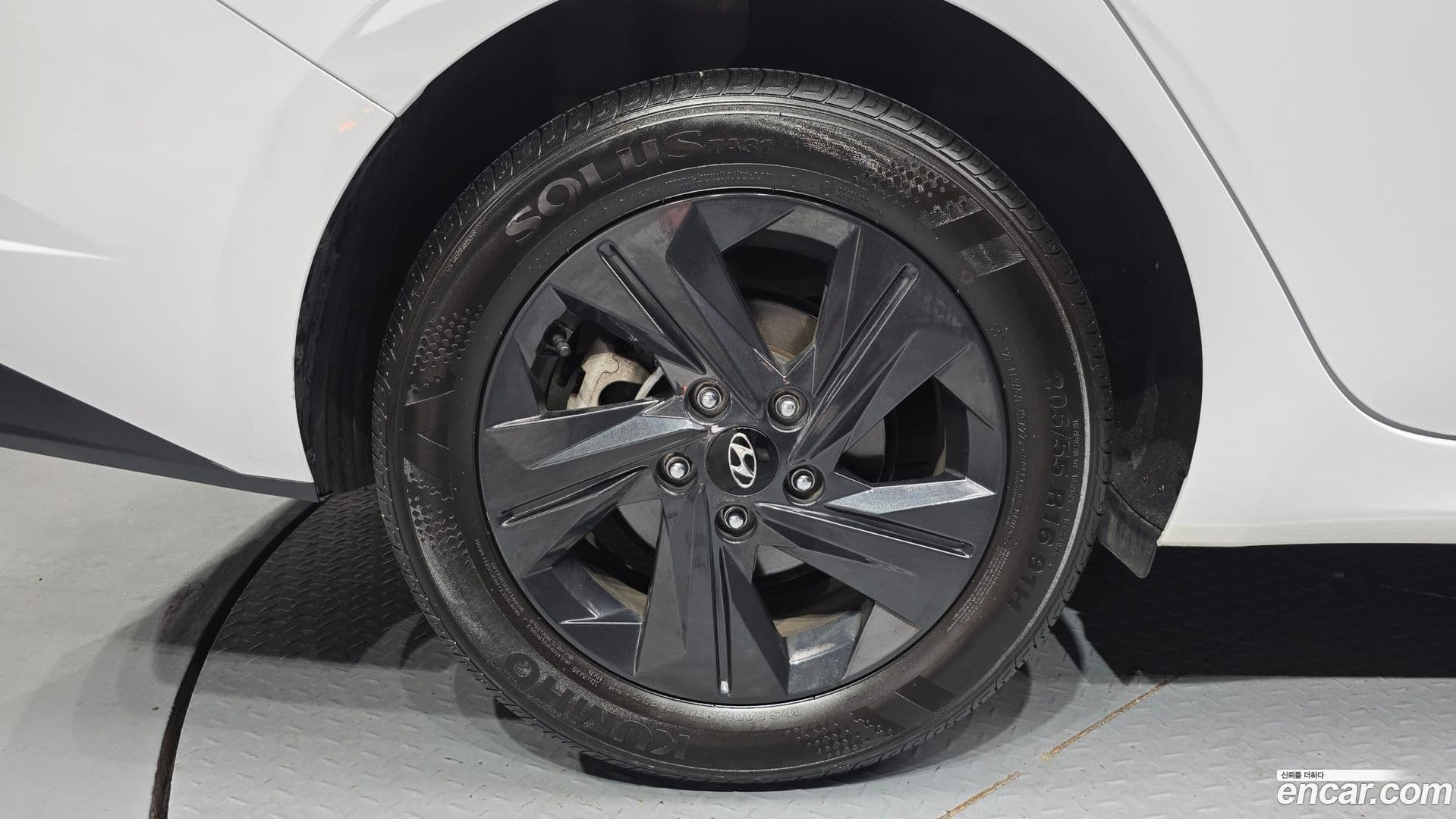 Main__Slider__Photo:AVANTE Hyundai 2022.9-4