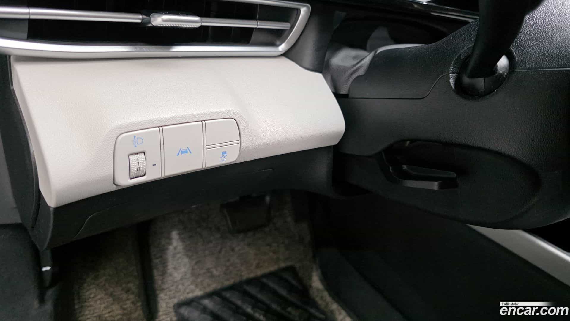 AVANTE Hyundai 2021.1-OPTION-019