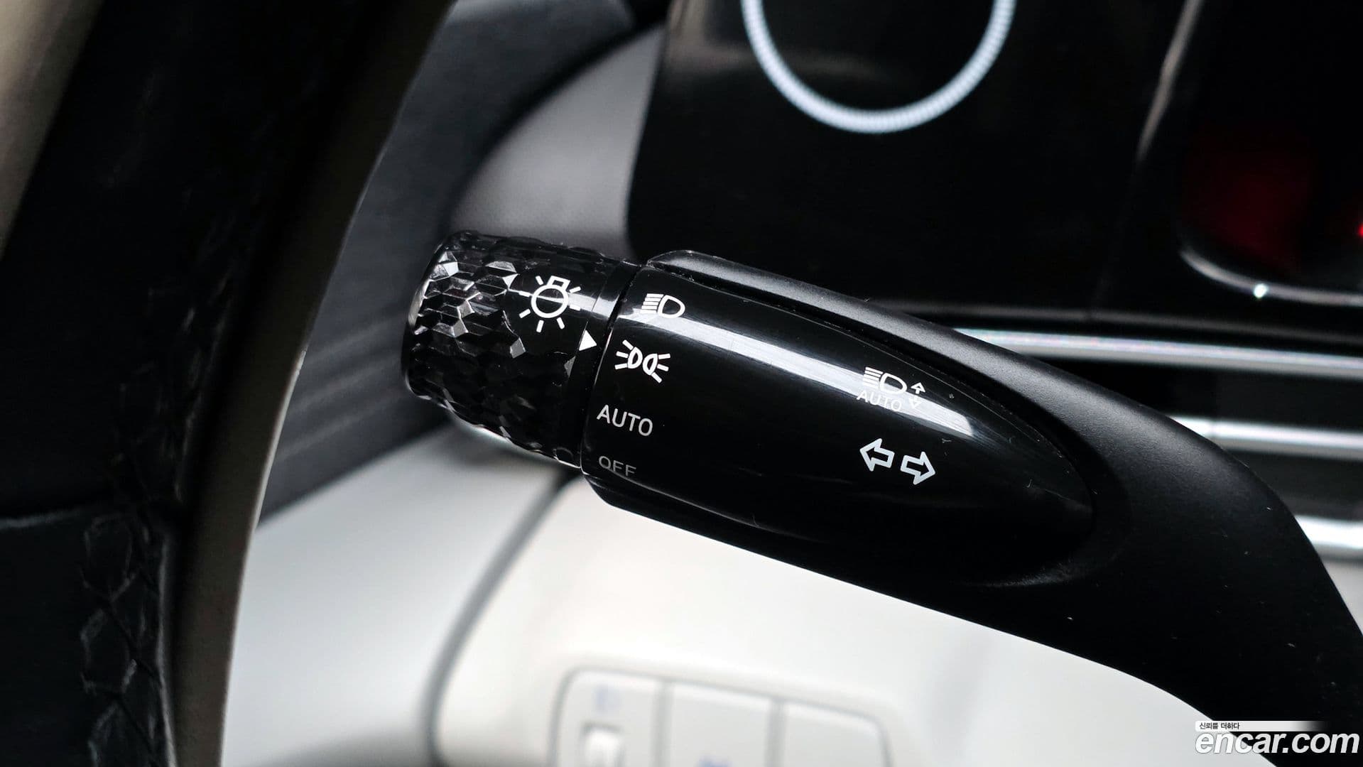 Main__Slider__Photo:AVANTE Hyundai 2021.1-18