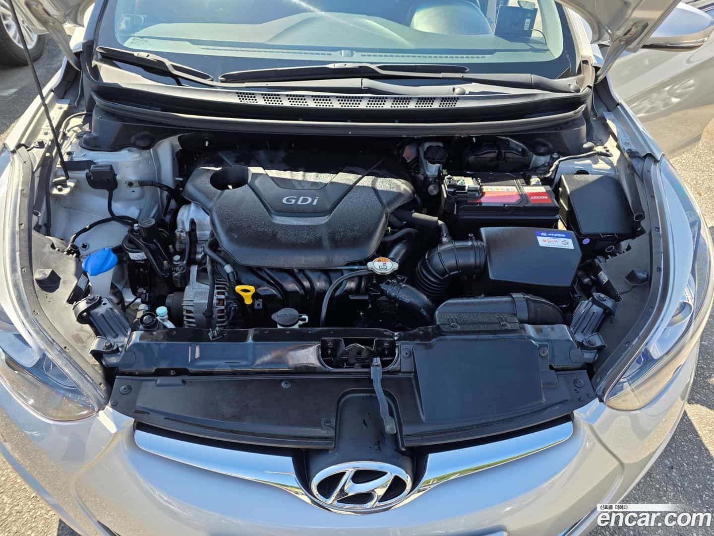 AVANTE Hyundai 2013.10-OPTION-022