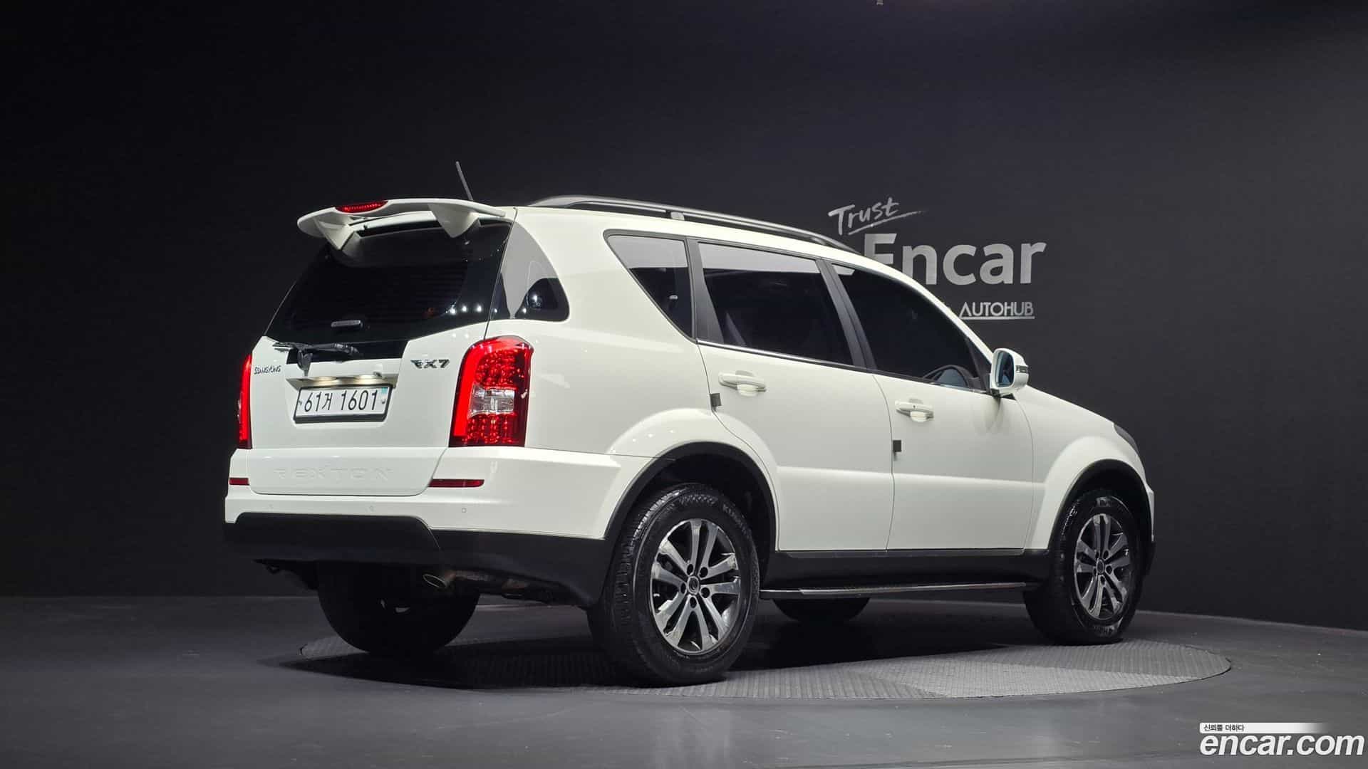 Rexton KG_Mobility_Ssangyong 2013.2-OUTER-002