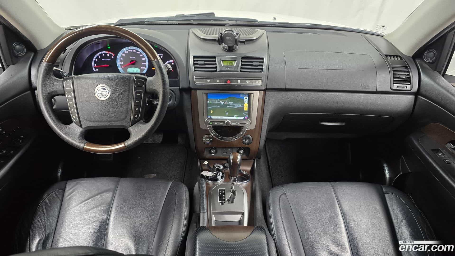 Rexton KG_Mobility_Ssangyong 2013.2-INNER-007