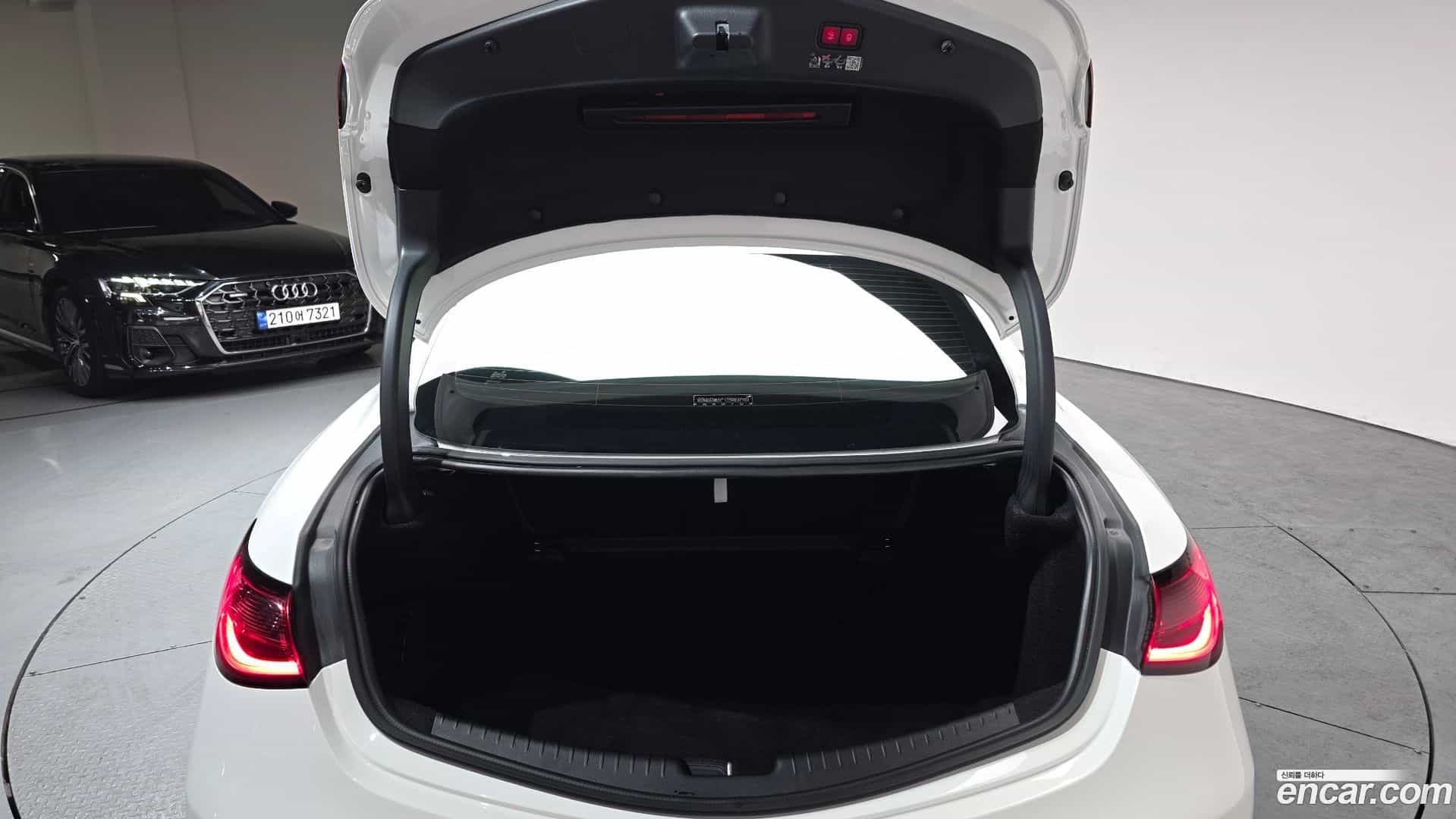 CLE-Class Mercedes-Benz 2025.2-OPTION-024