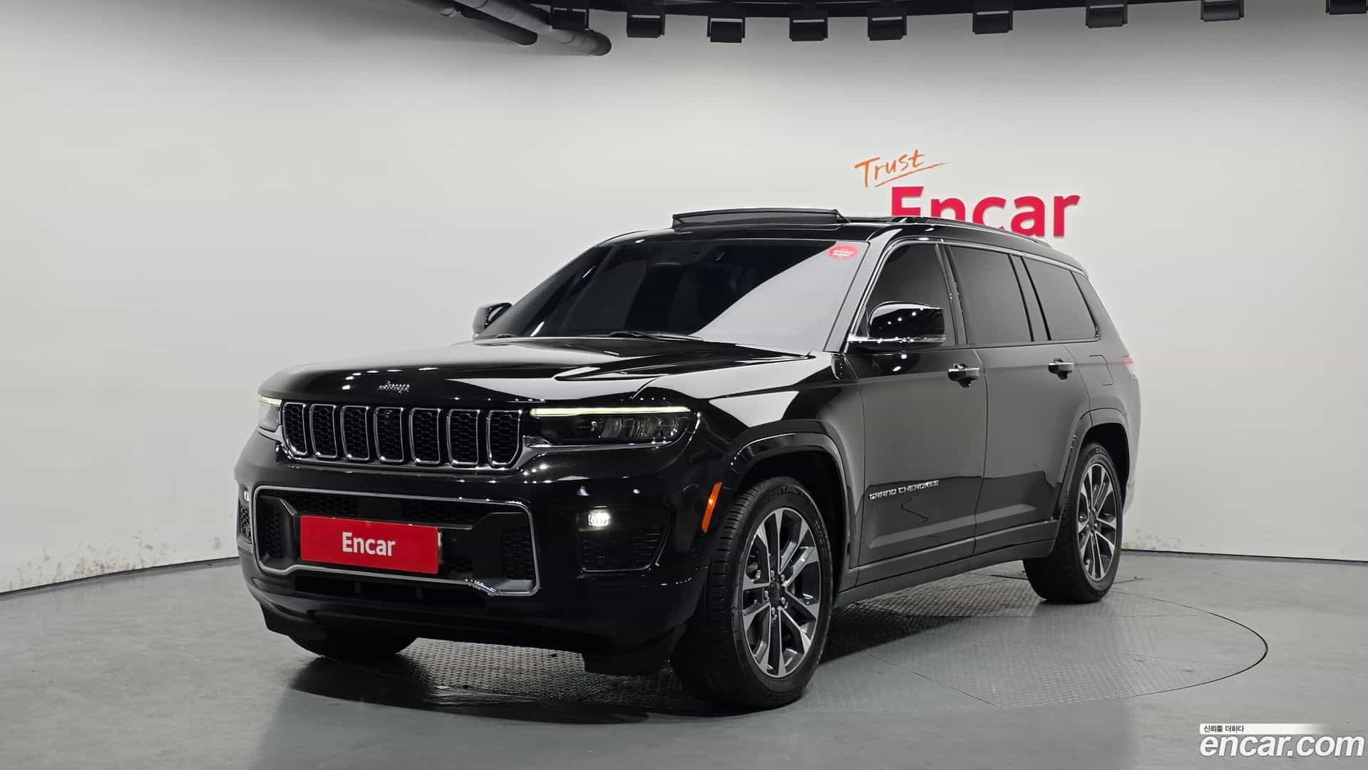 Cherokee Jeep 2021.11-OUTER-001