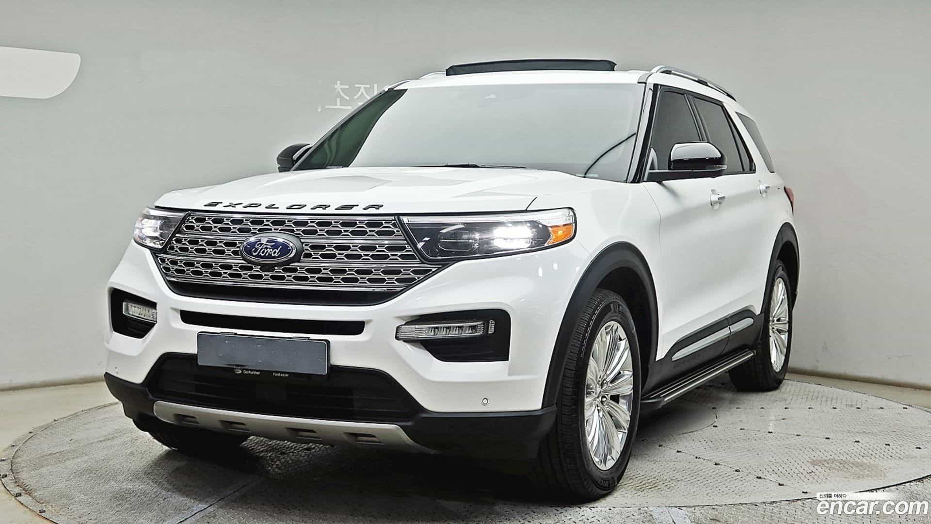 Explorer Ford 2020.11-OUTER-001