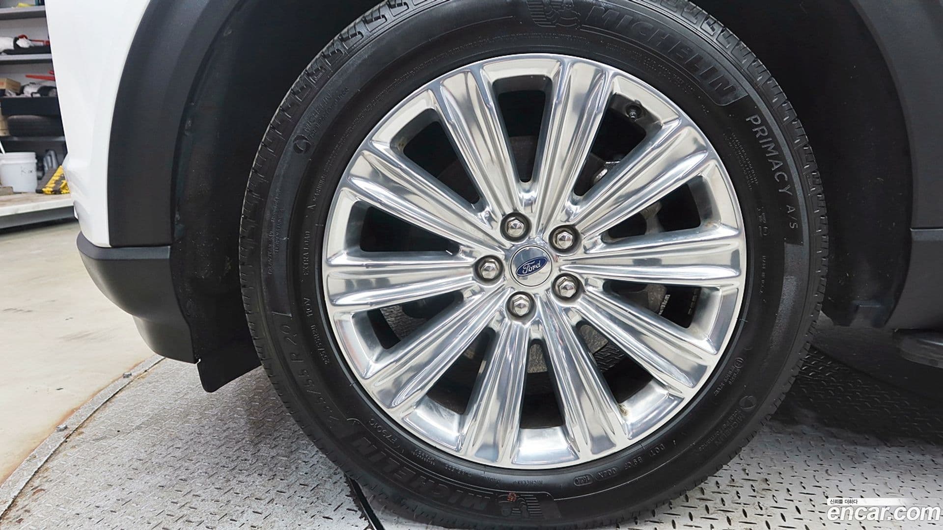 Main__Slider__Photo:Explorer Ford 2020.11-4