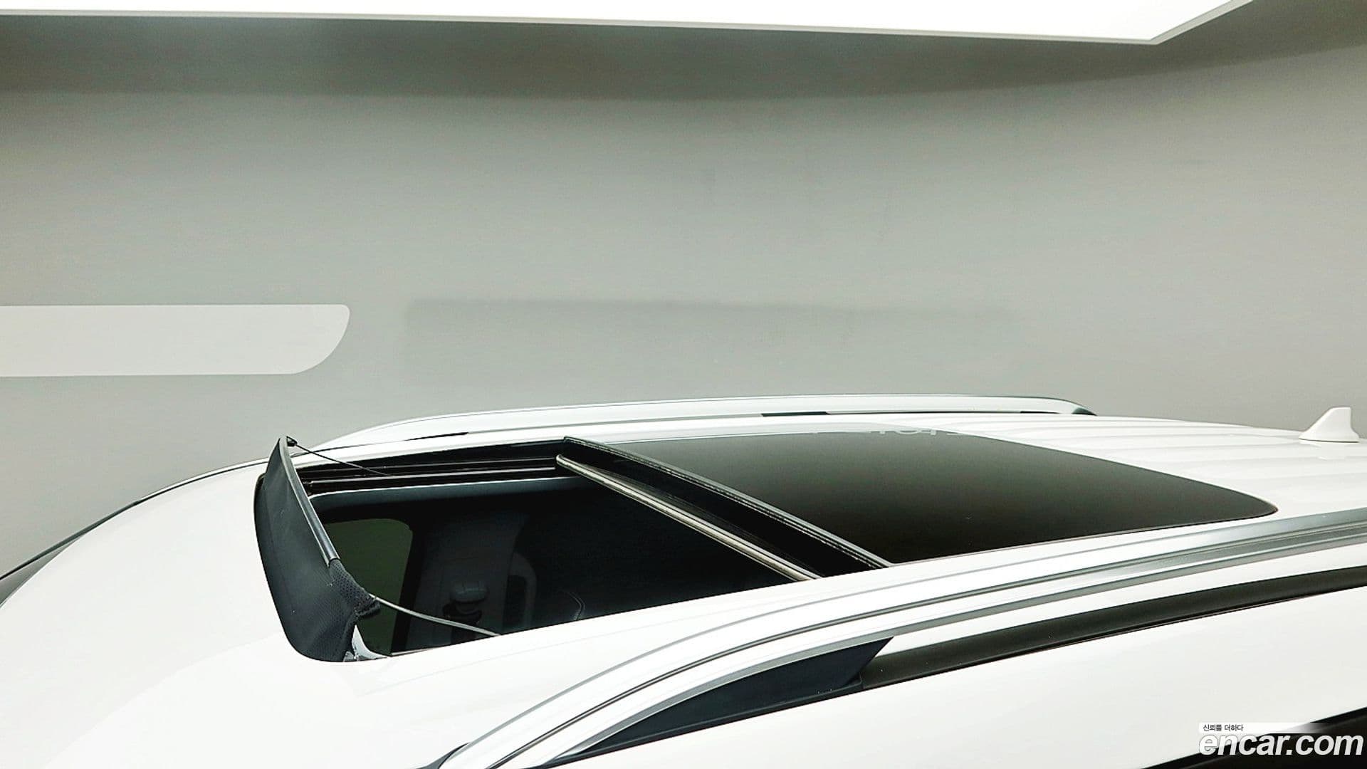 Main__Slider__Photo:Explorer Ford 2020.11-10