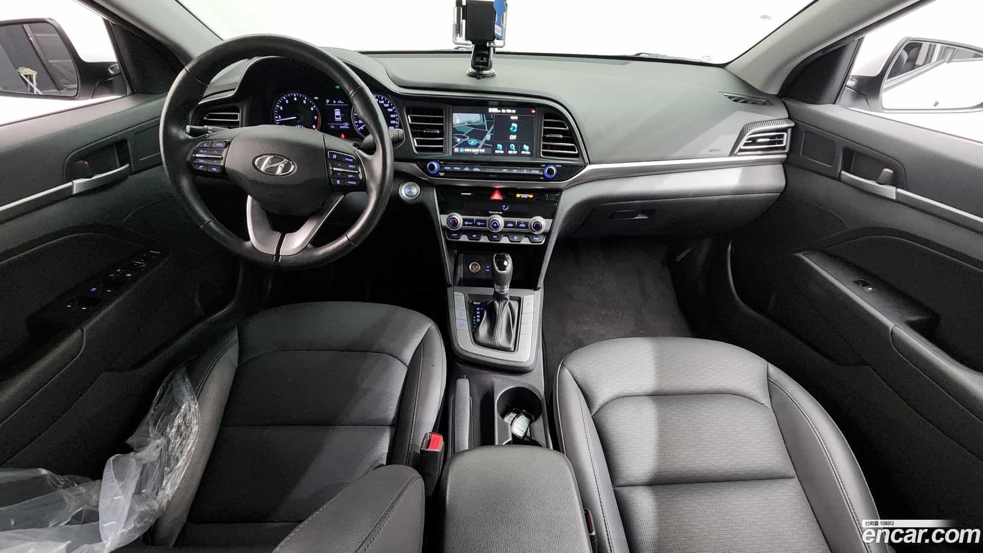 AVANTE Hyundai 2019.9-INNER-007