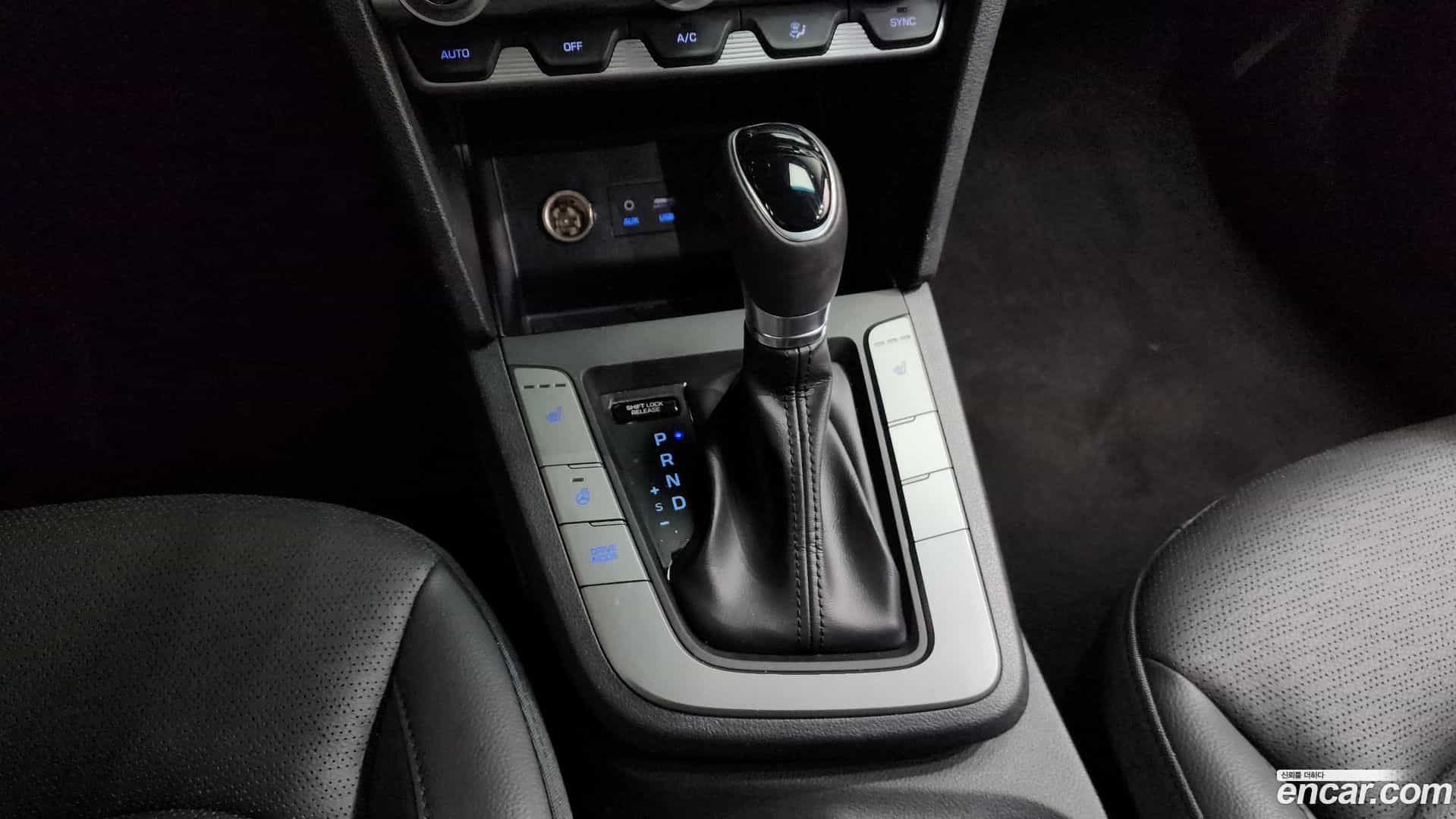 AVANTE Hyundai 2019.9-INNER-009