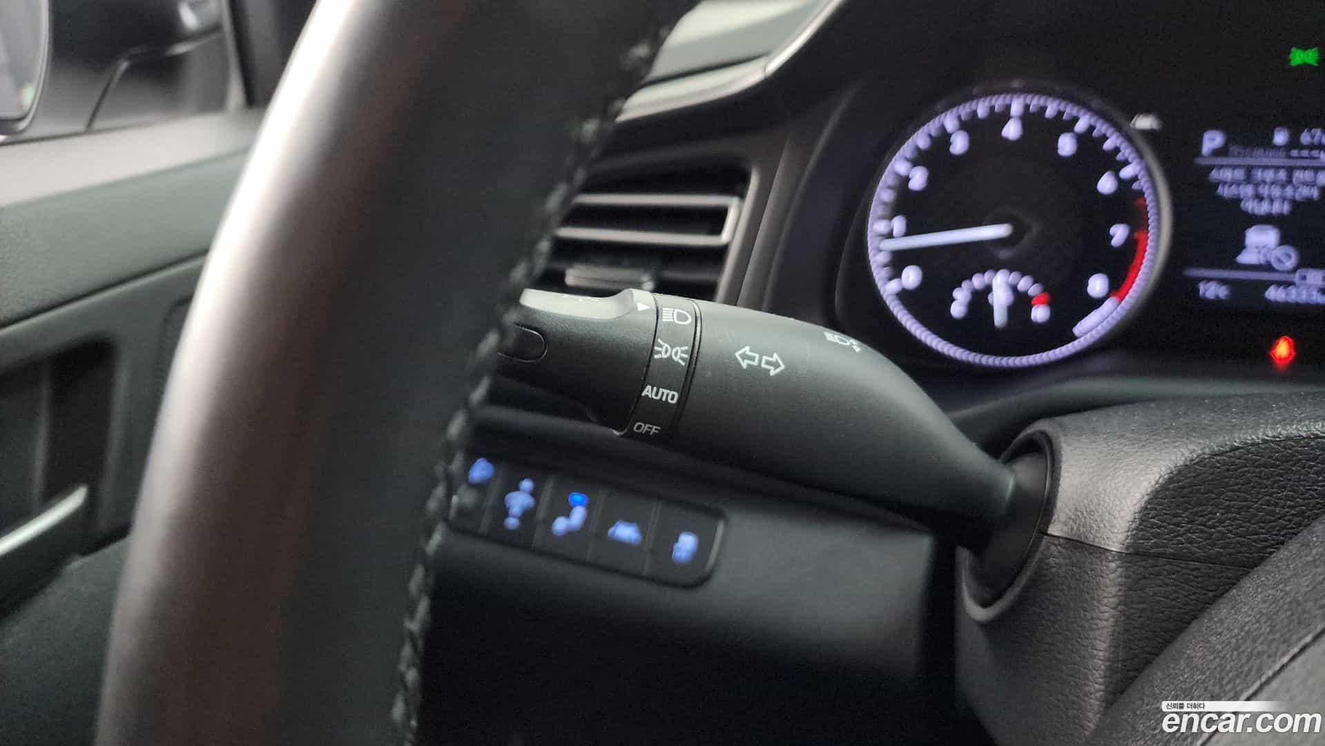 AVANTE Hyundai 2019.9-OPTION-020