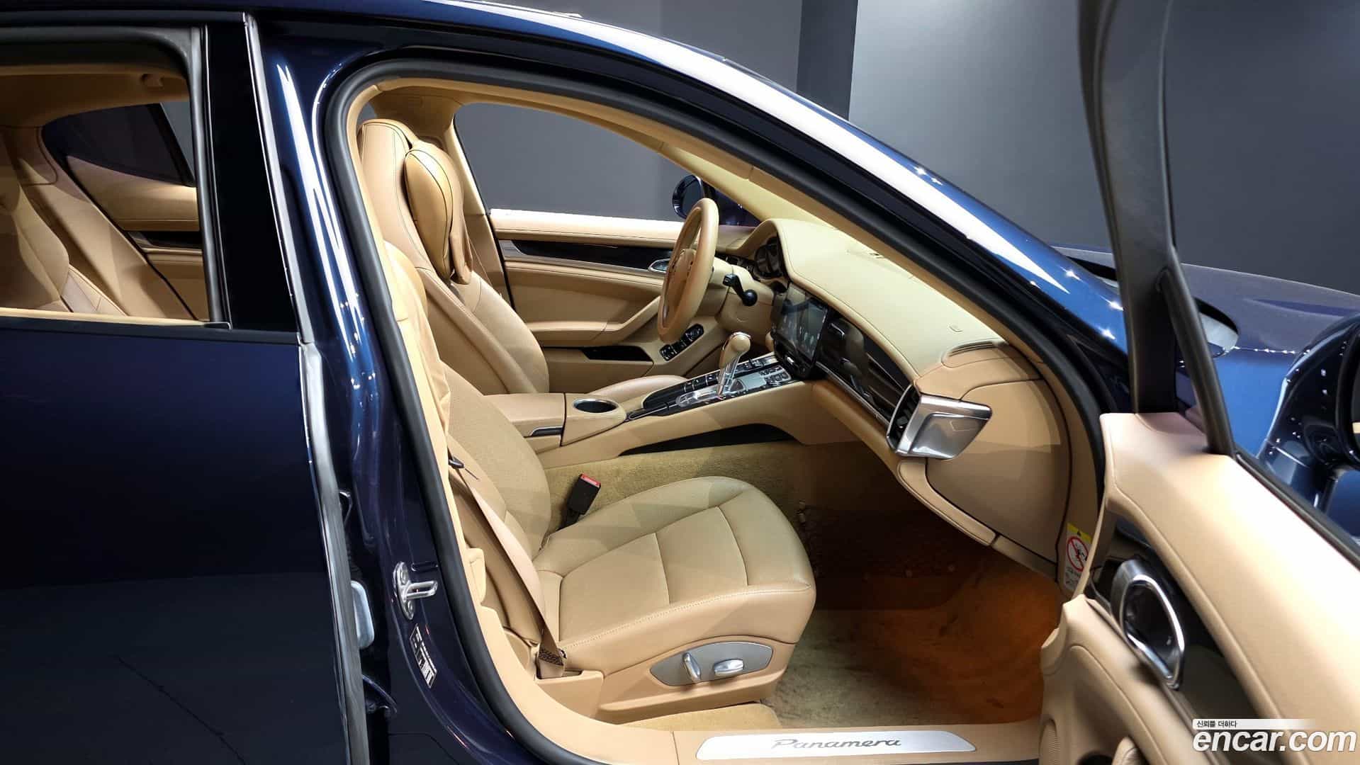 Panamera Porsche 2013.11-INNER-010