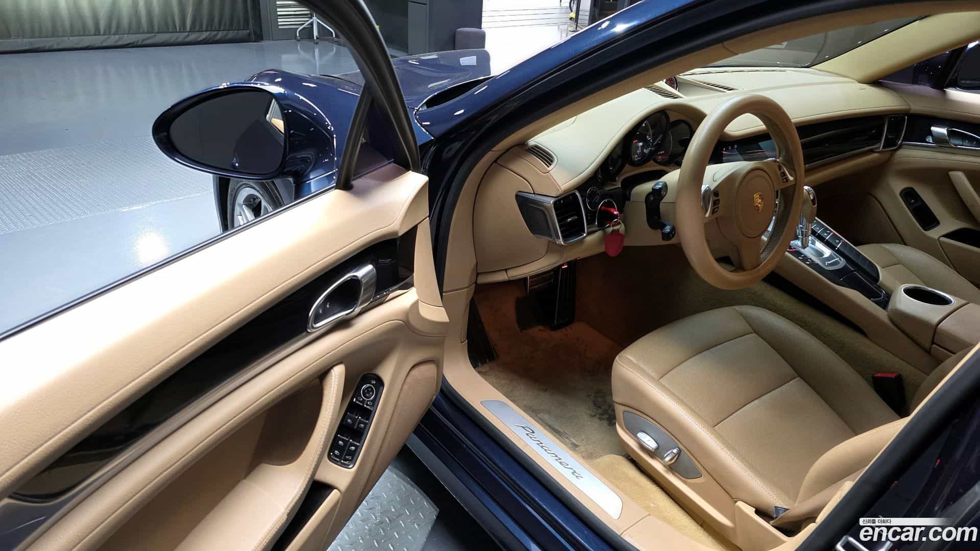 Panamera Porsche 2013.11-OPTION-015