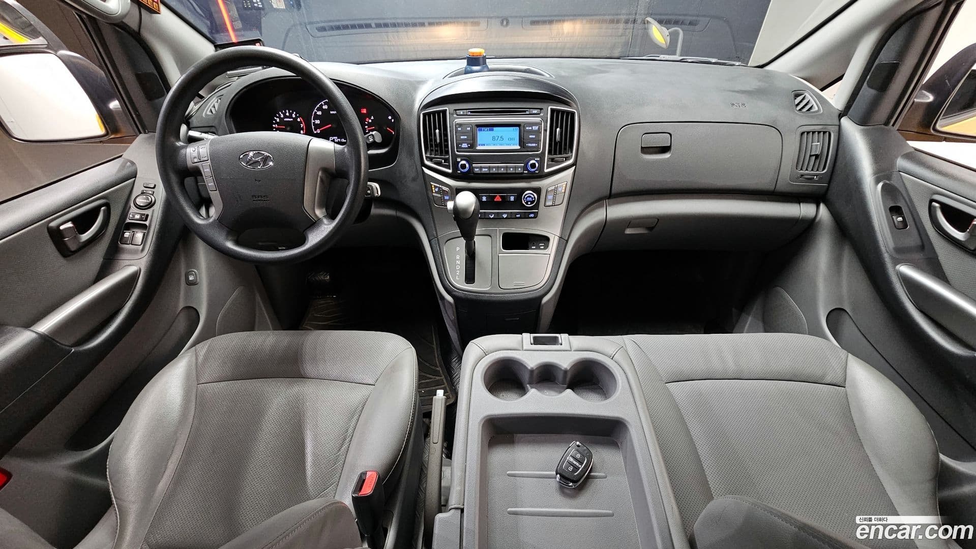 Main__Slider__Photo:Starex Hyundai 2018.3-6