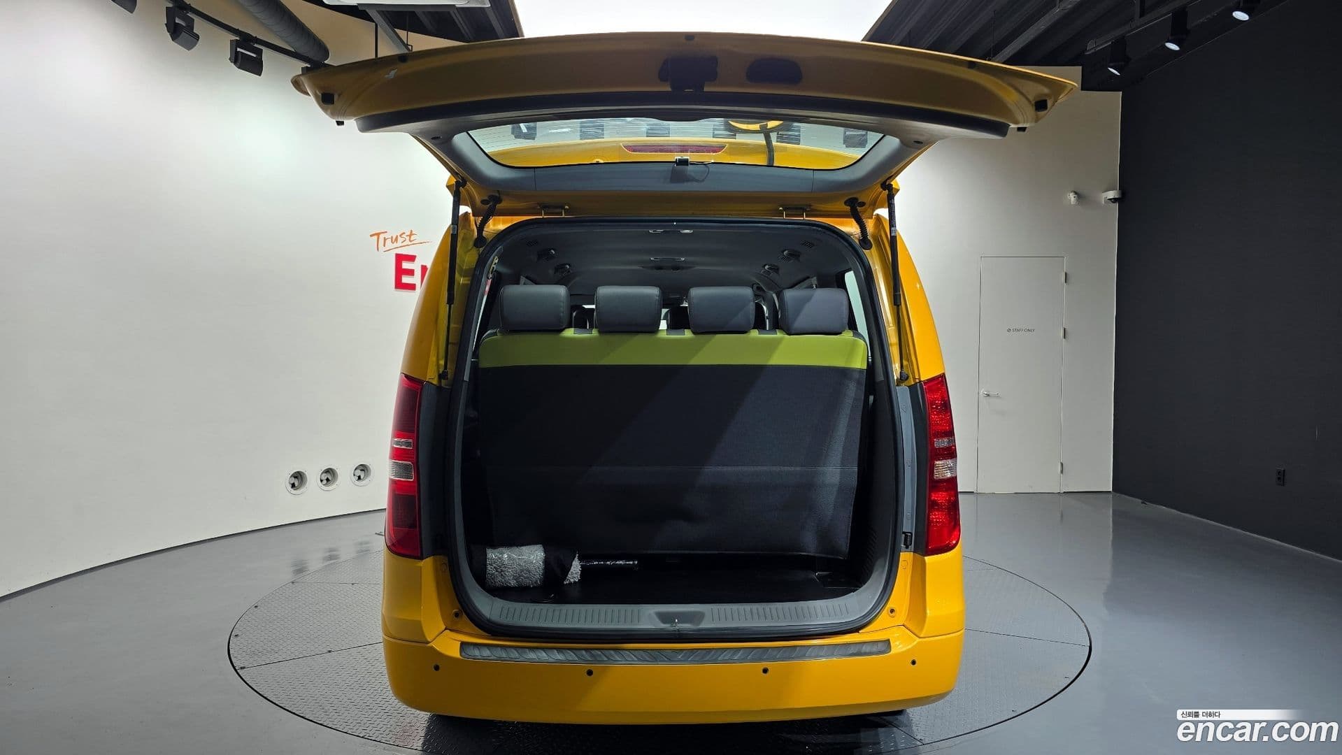 Main__Slider__Photo:Starex Hyundai 2018.3-19