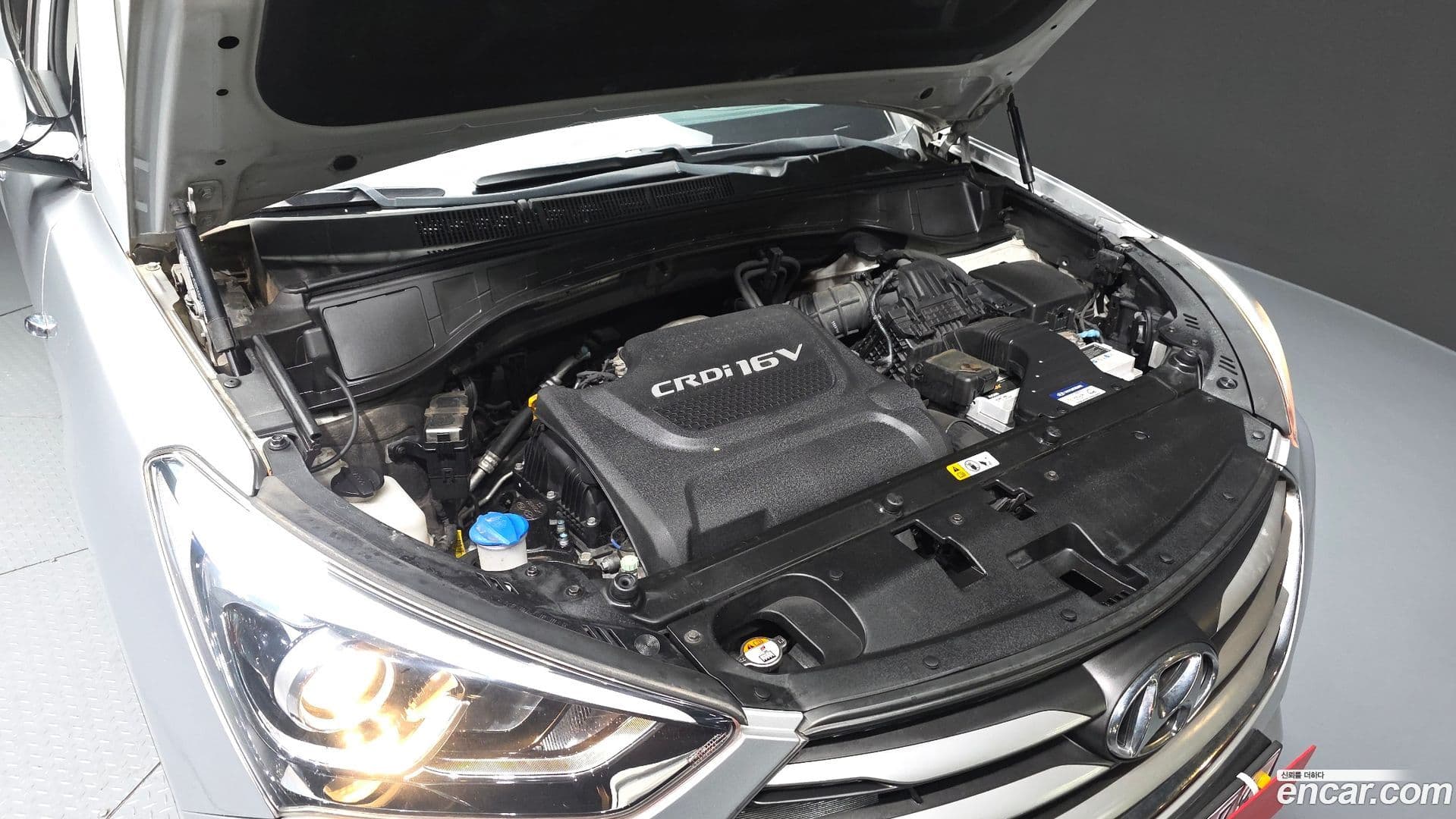 Main__Slider__Photo:Santafe Hyundai 2015.7-5