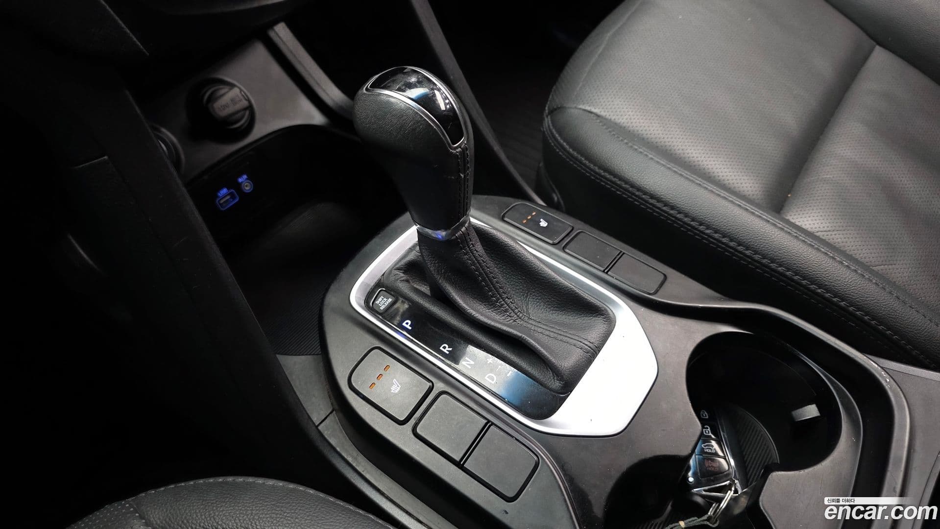 Main__Slider__Photo:Santafe Hyundai 2015.7-8