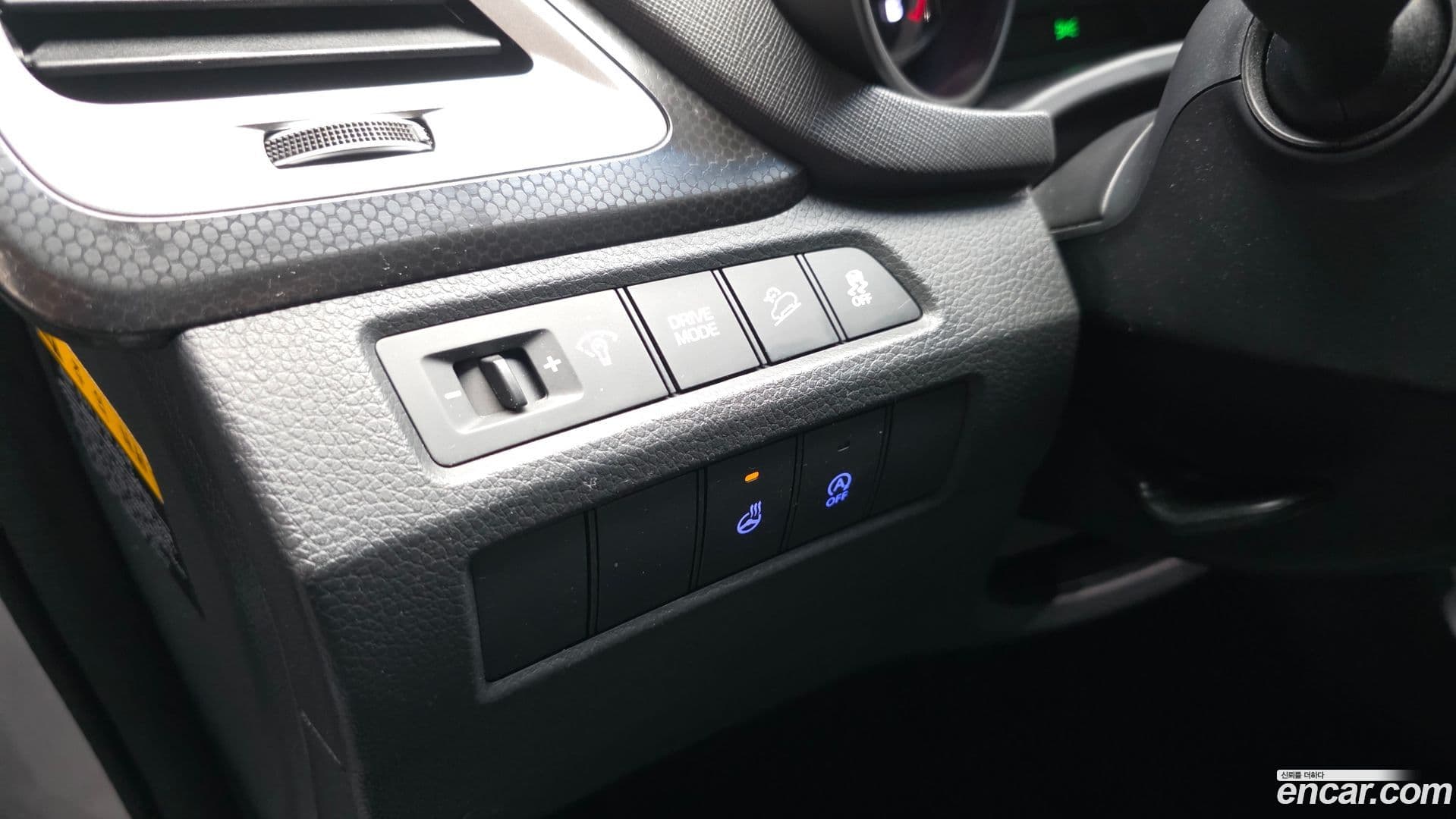 Main__Slider__Photo:Santafe Hyundai 2015.7-17