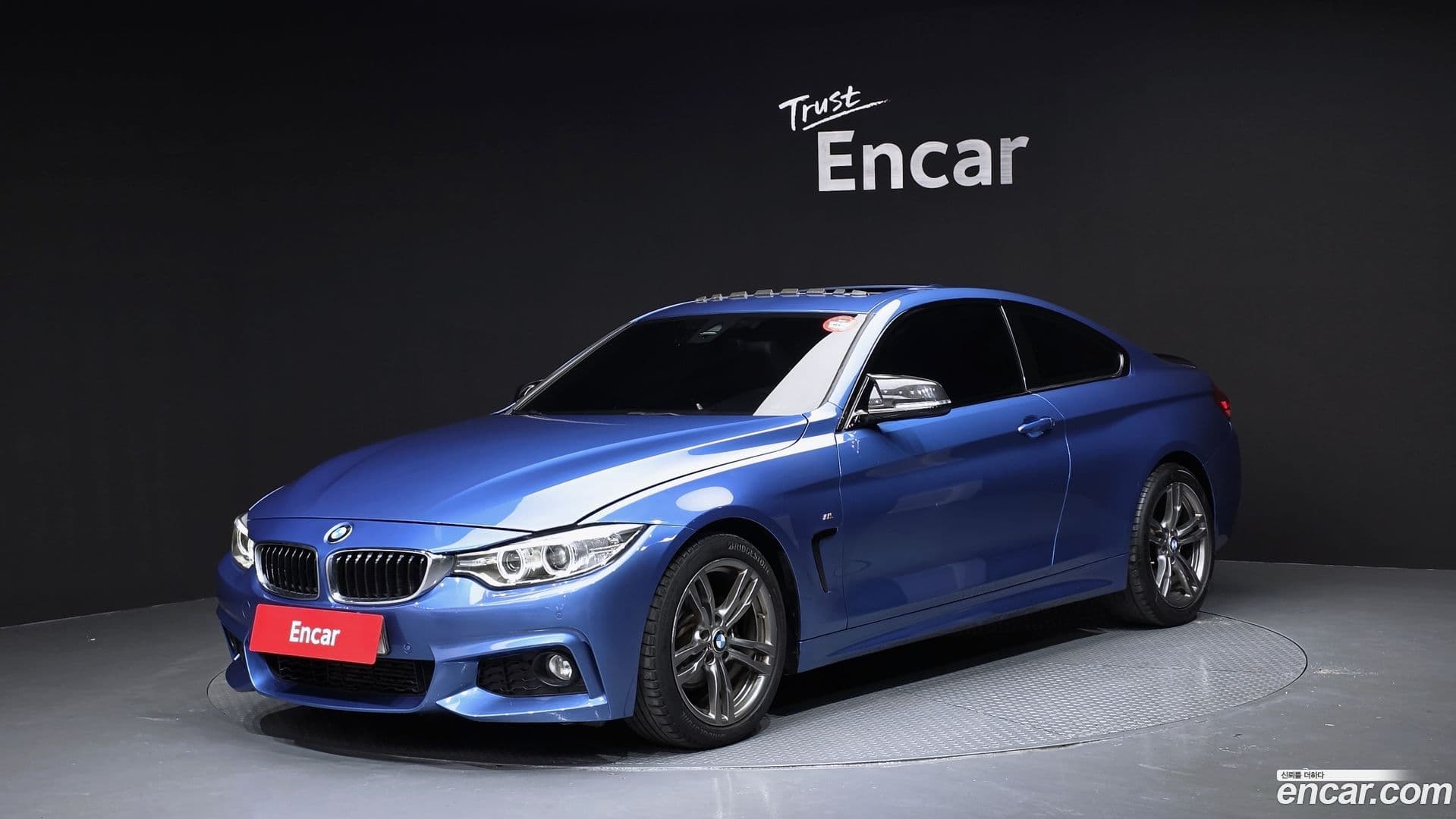 Main__Slider__Photo:4-Series BMW 2016.4-0