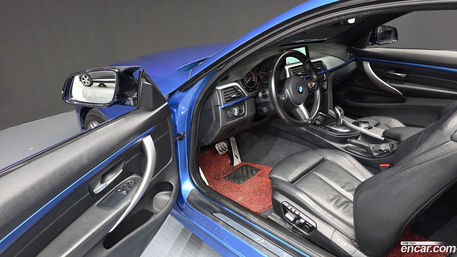 Main__Slider__Photo:4-Series BMW 2016.4-10