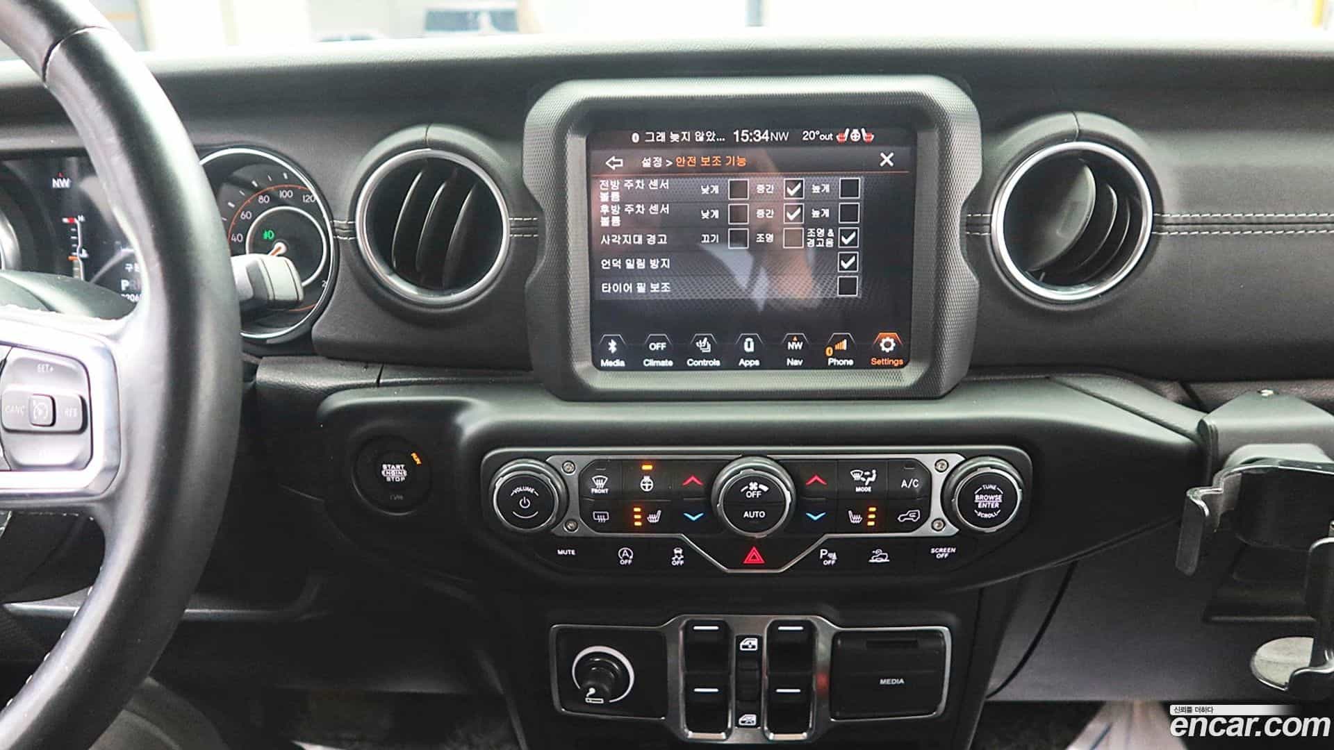 Wrangler Jeep 2021.1-OPTION-020