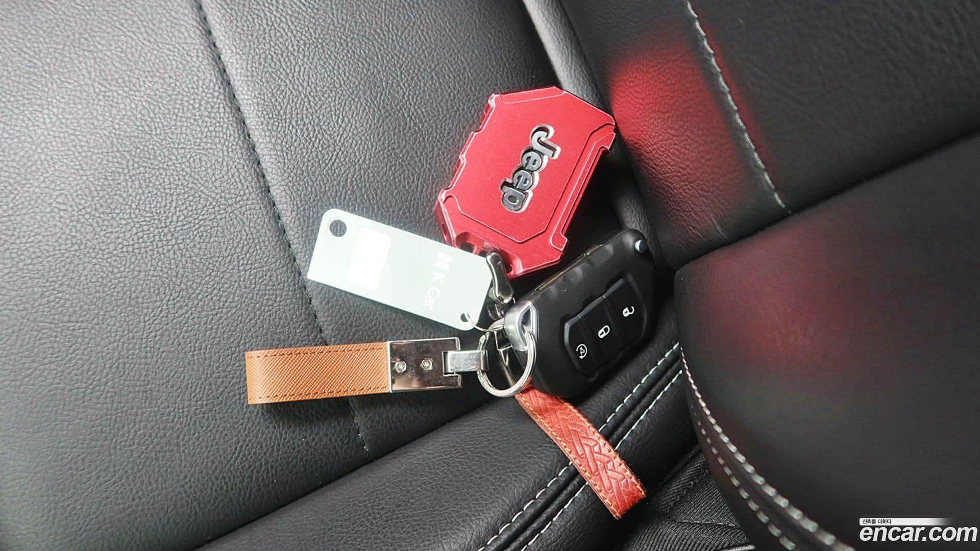 Main__Slider__Photo:Wrangler Jeep 2021.1-16