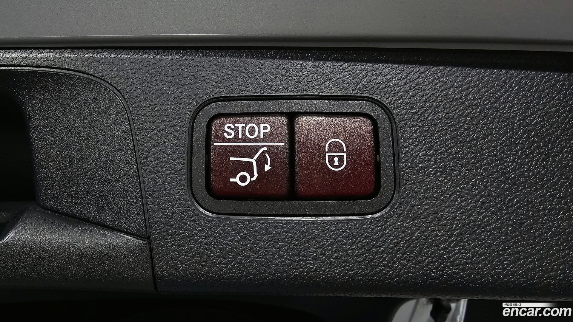 Main__Slider__Photo:GLC-Class Mercedes-Benz 2018.10-19