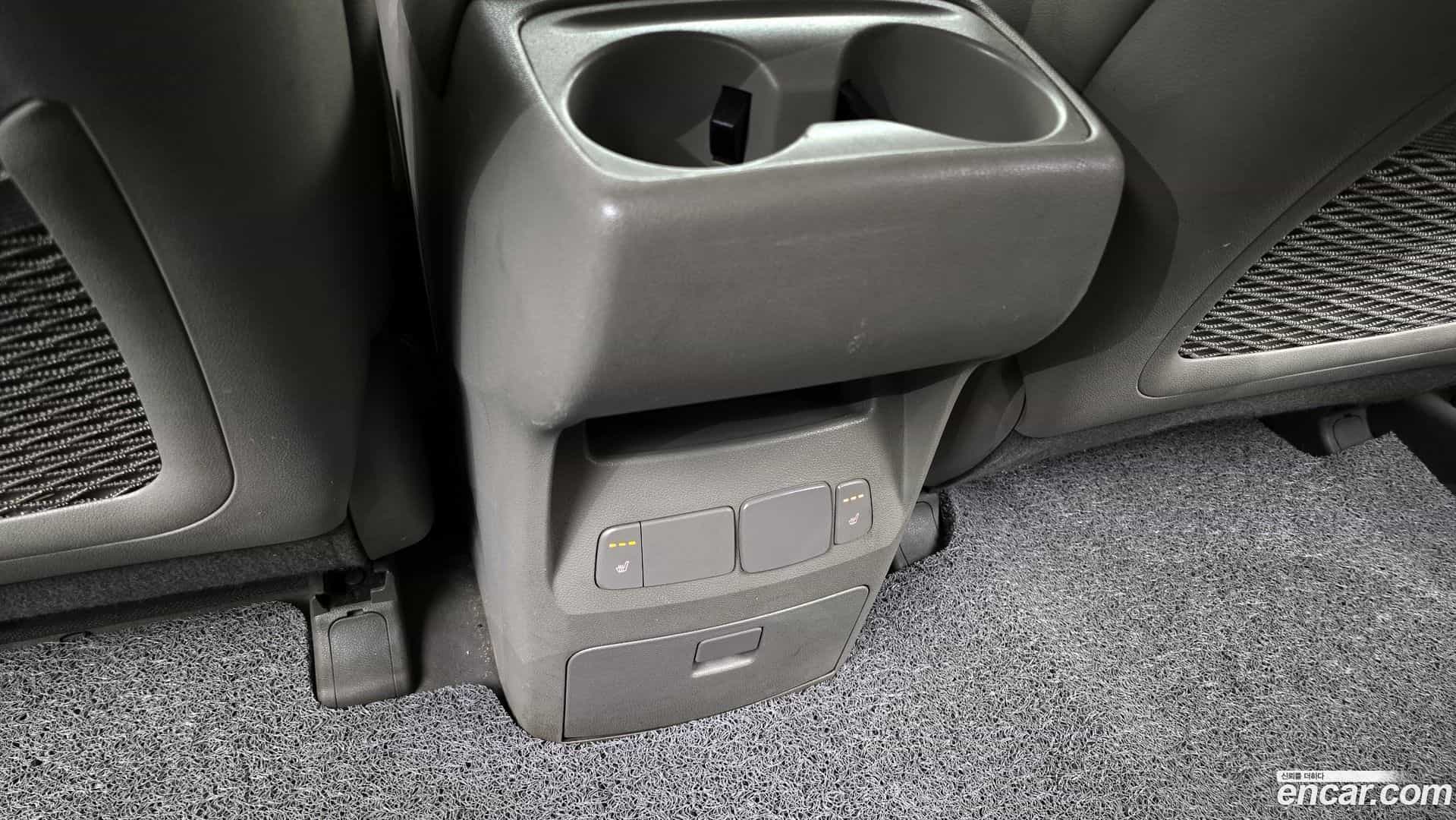 Canival Kia 2018.3-OPTION-021