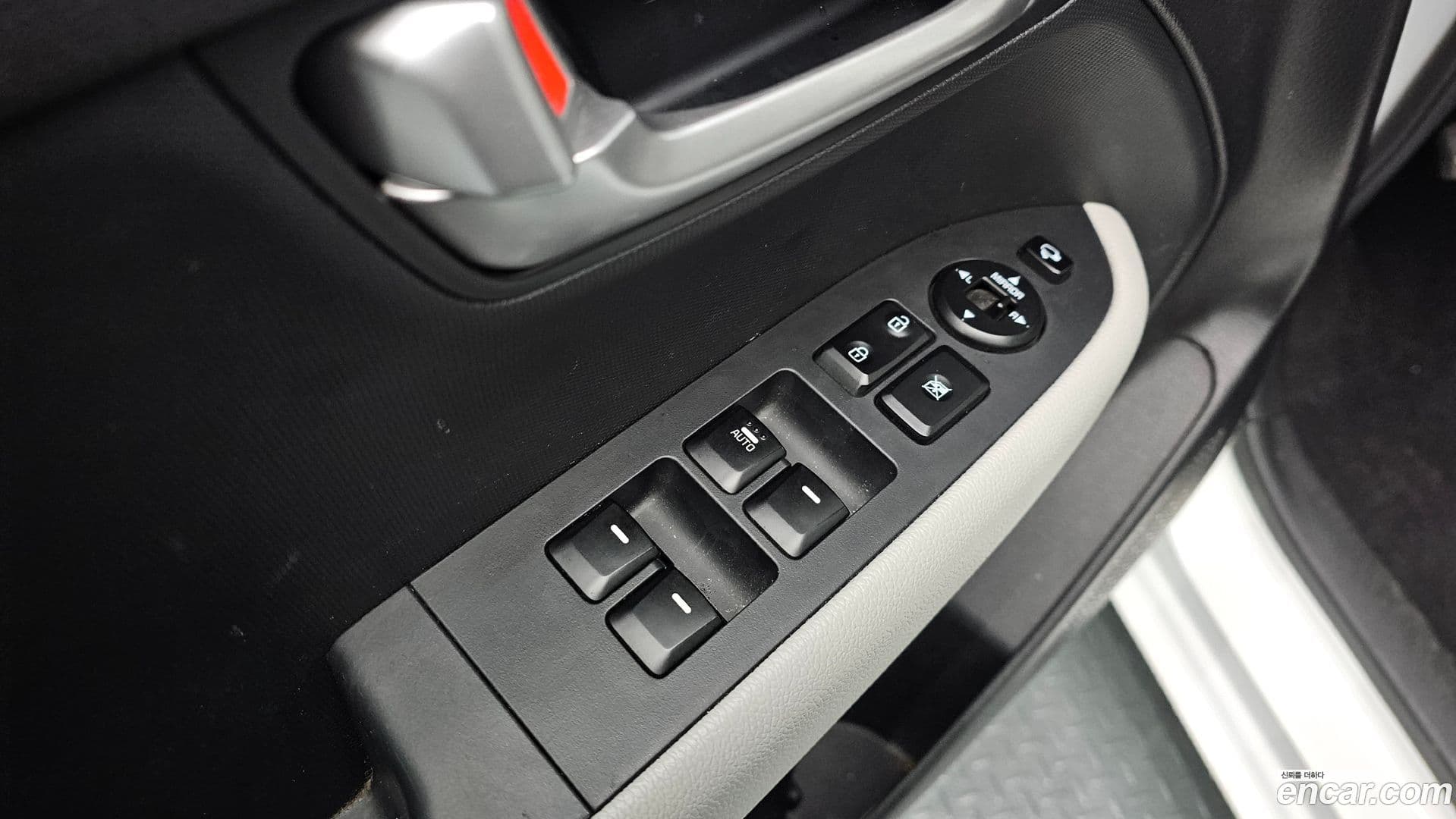 Main__Slider__Photo:RAY Kia 2023.10-11