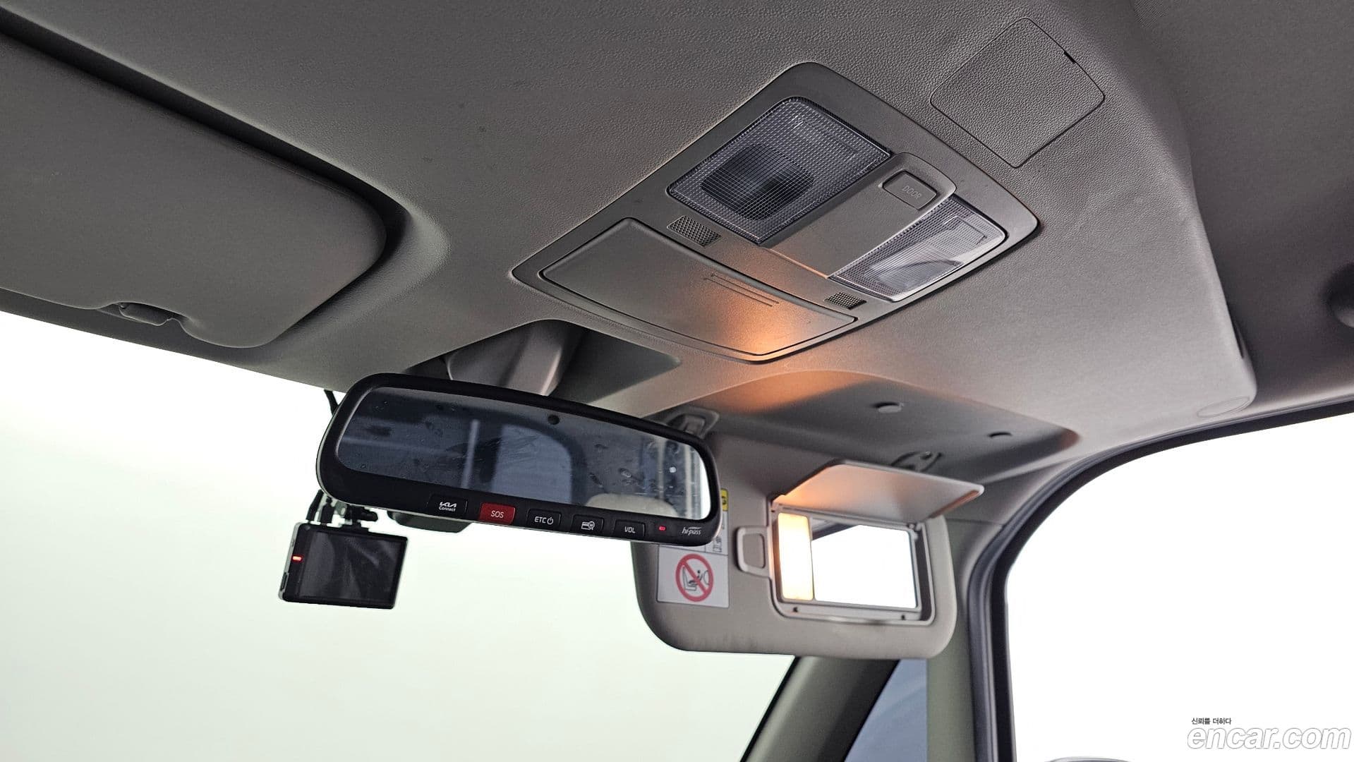 Main__Slider__Photo:RAY Kia 2023.10-14