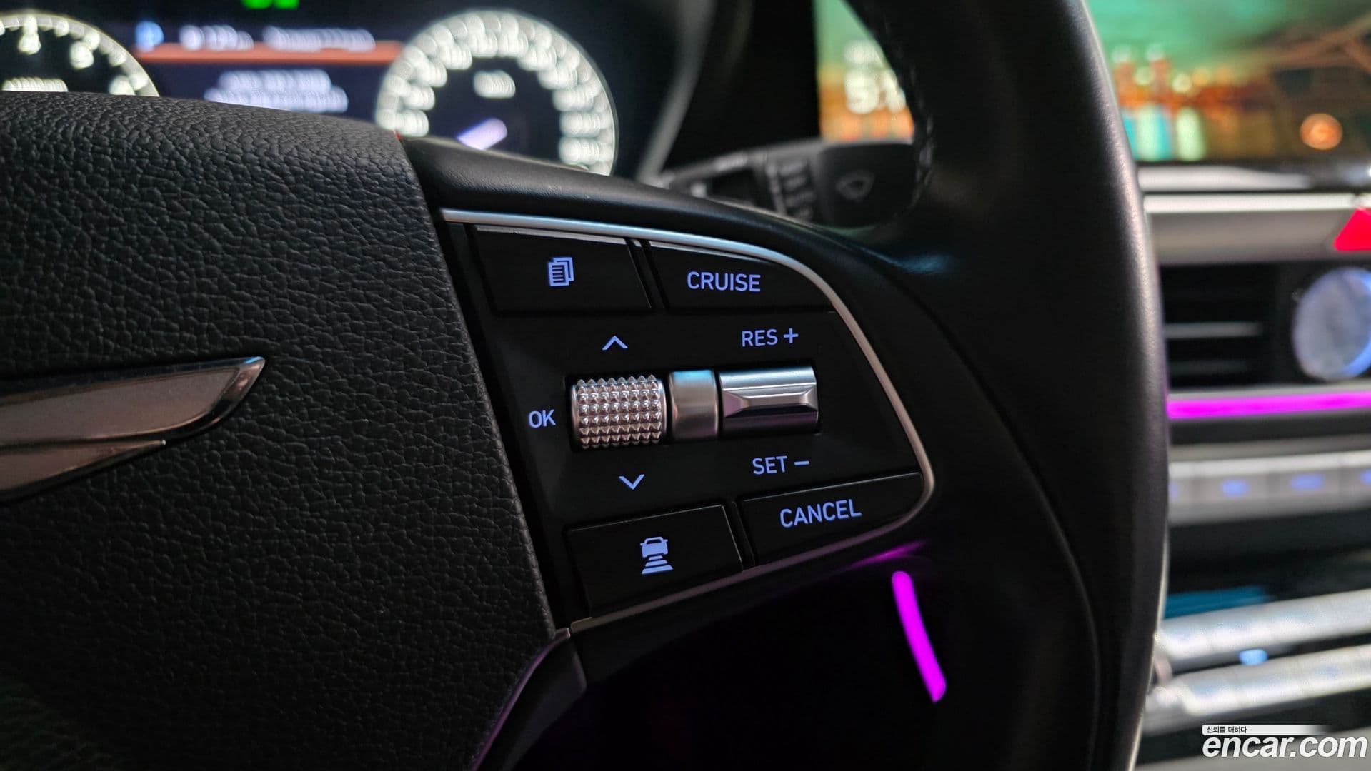 Main__Slider__Photo:G90 Genesis 2019.3-17