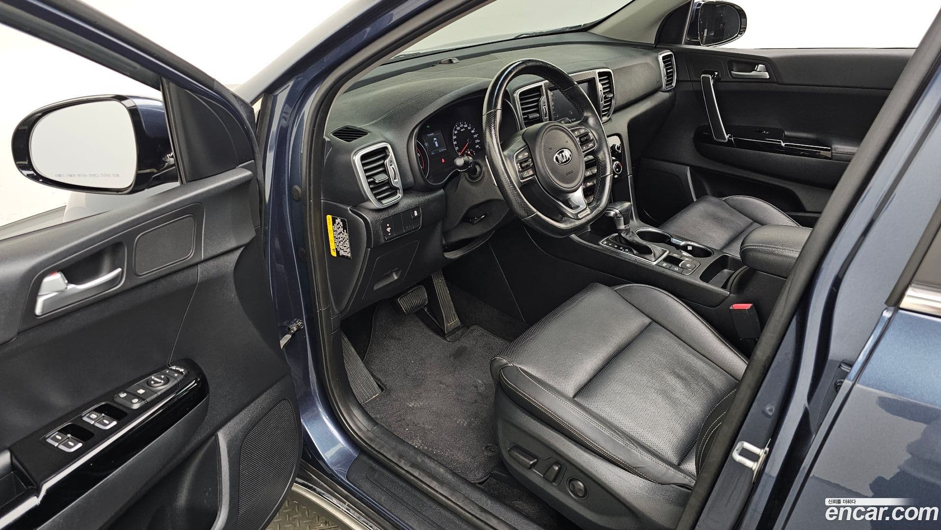 Main__Slider__Photo:Sportage Kia 2015.11-10