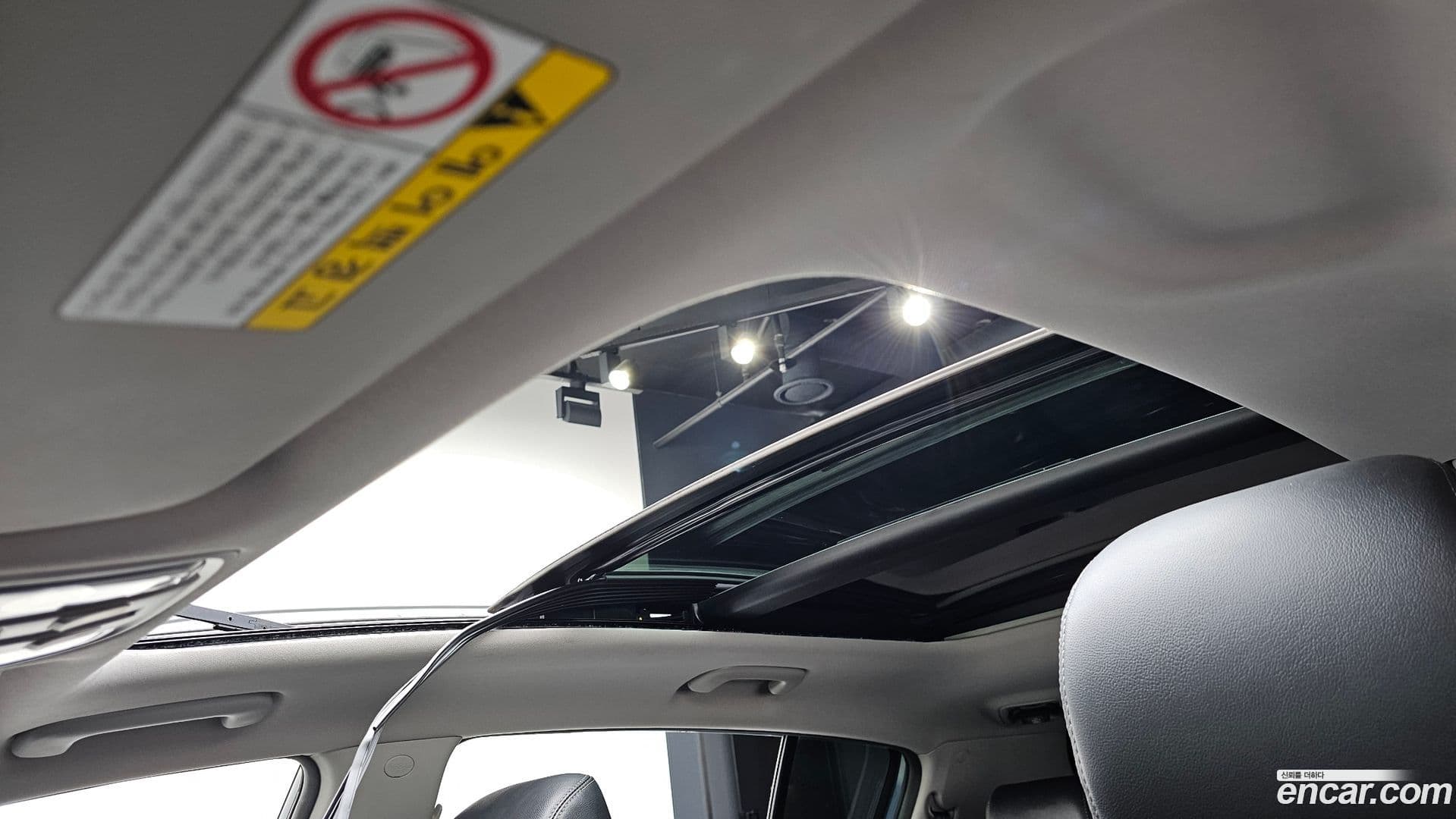 Main__Slider__Photo:Sportage Kia 2015.11-15