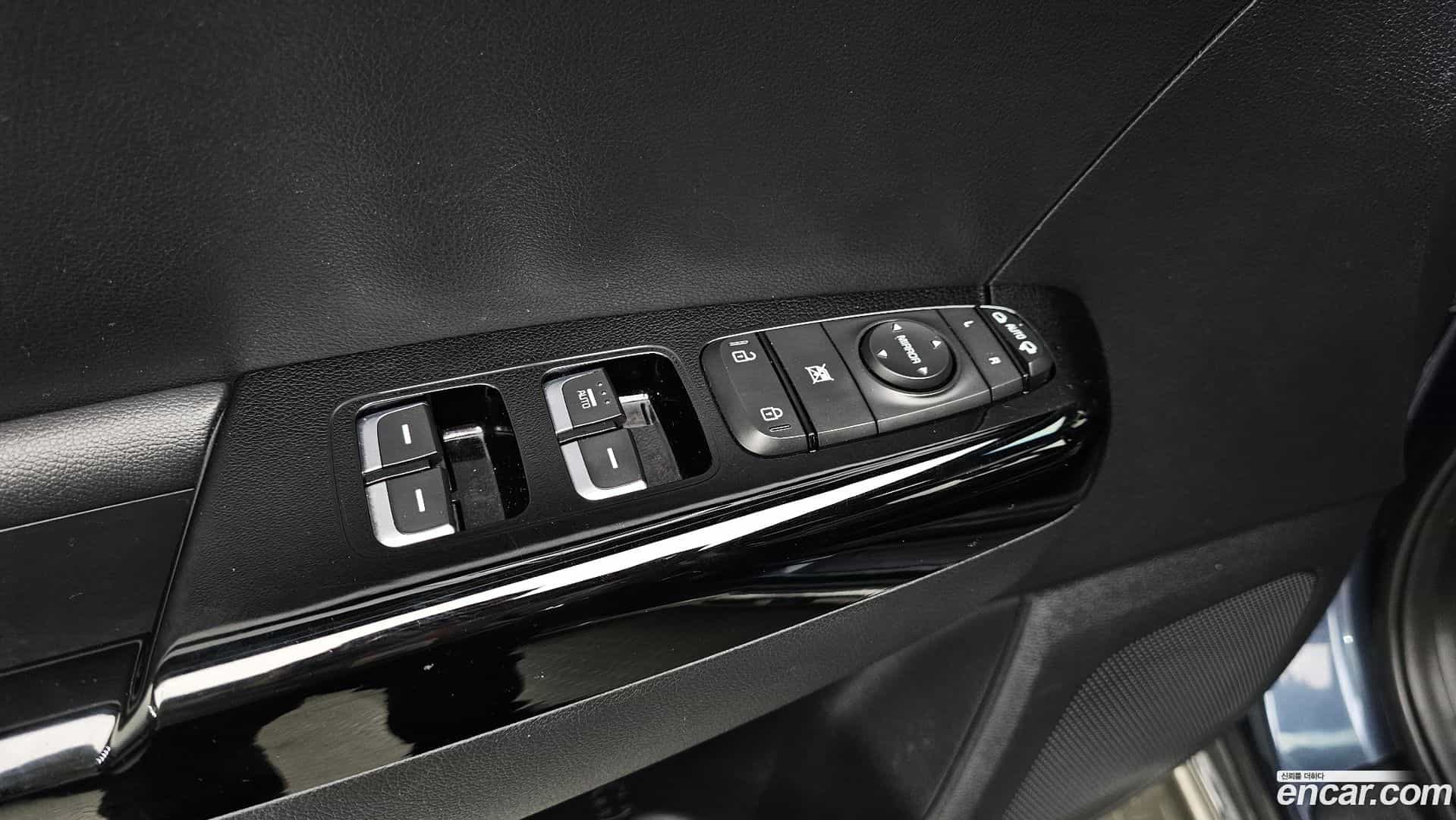 Sportage Kia 2015.11-OPTION-022