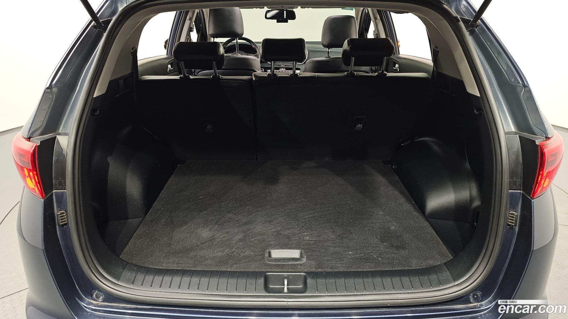 Main__Slider__Photo:Sportage Kia 2015.11-19