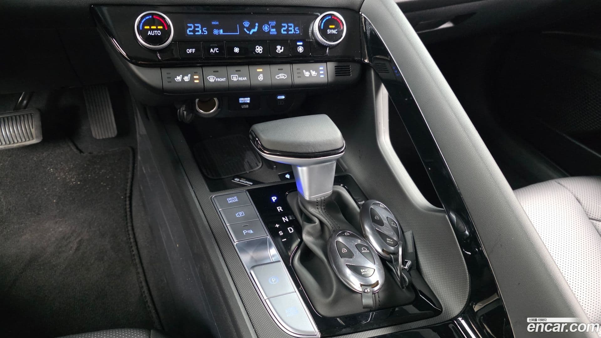 Main__Slider__Photo:AVANTE Hyundai 2025.6-8