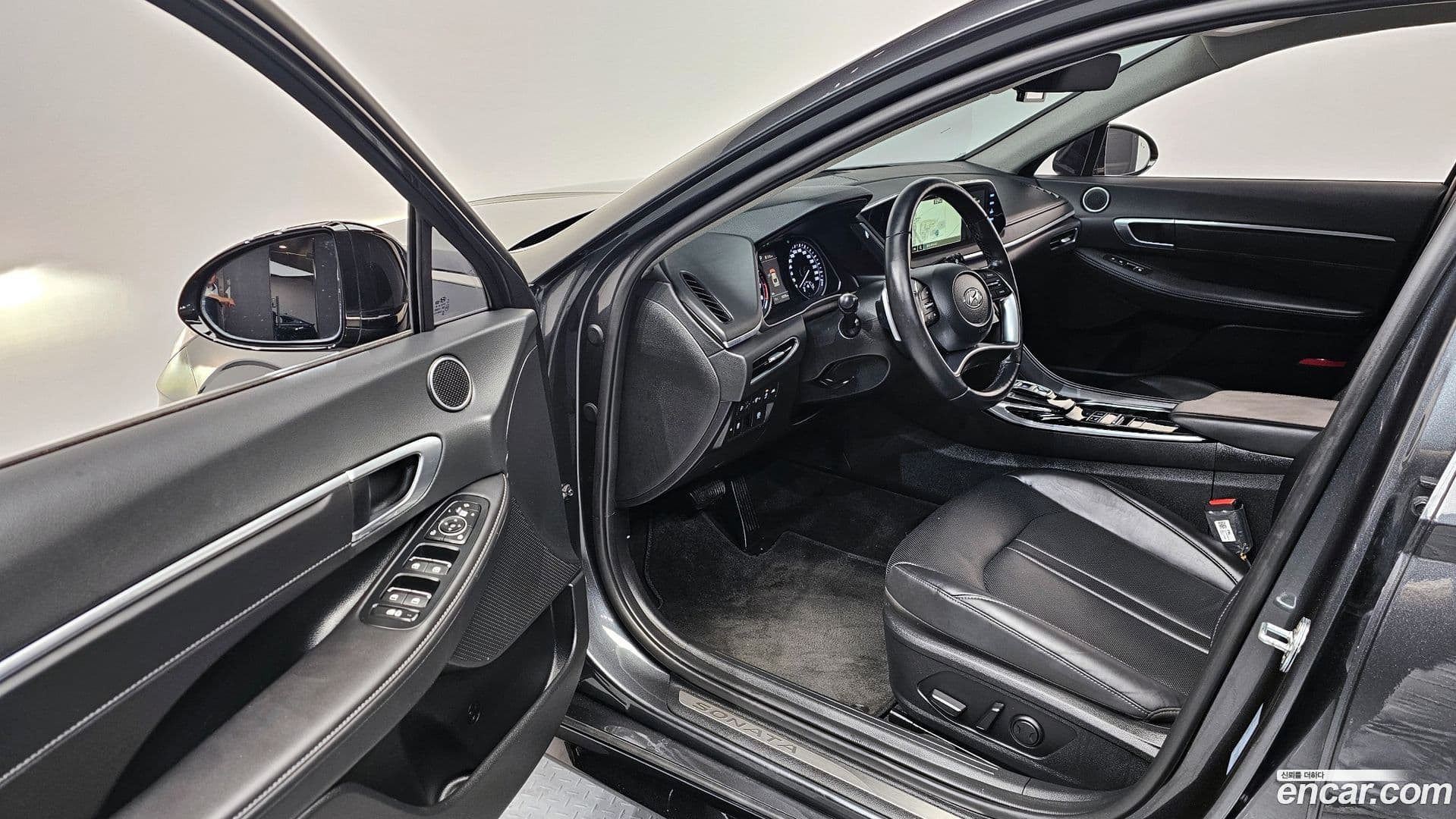 Main__Slider__Photo:Sonata Hyundai 2022.5-10