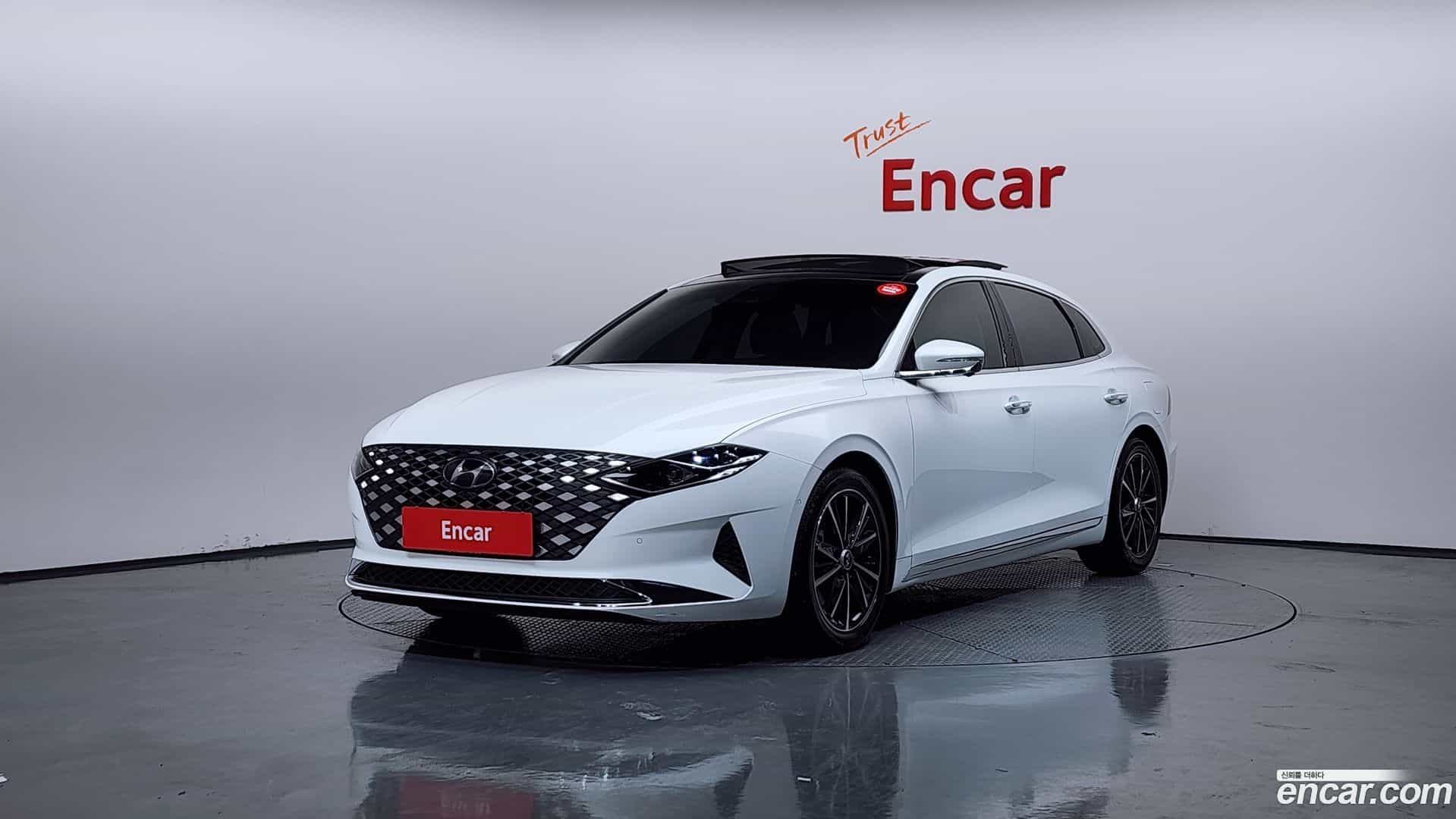 Grandeur Hyundai 2021.3-OUTER-001