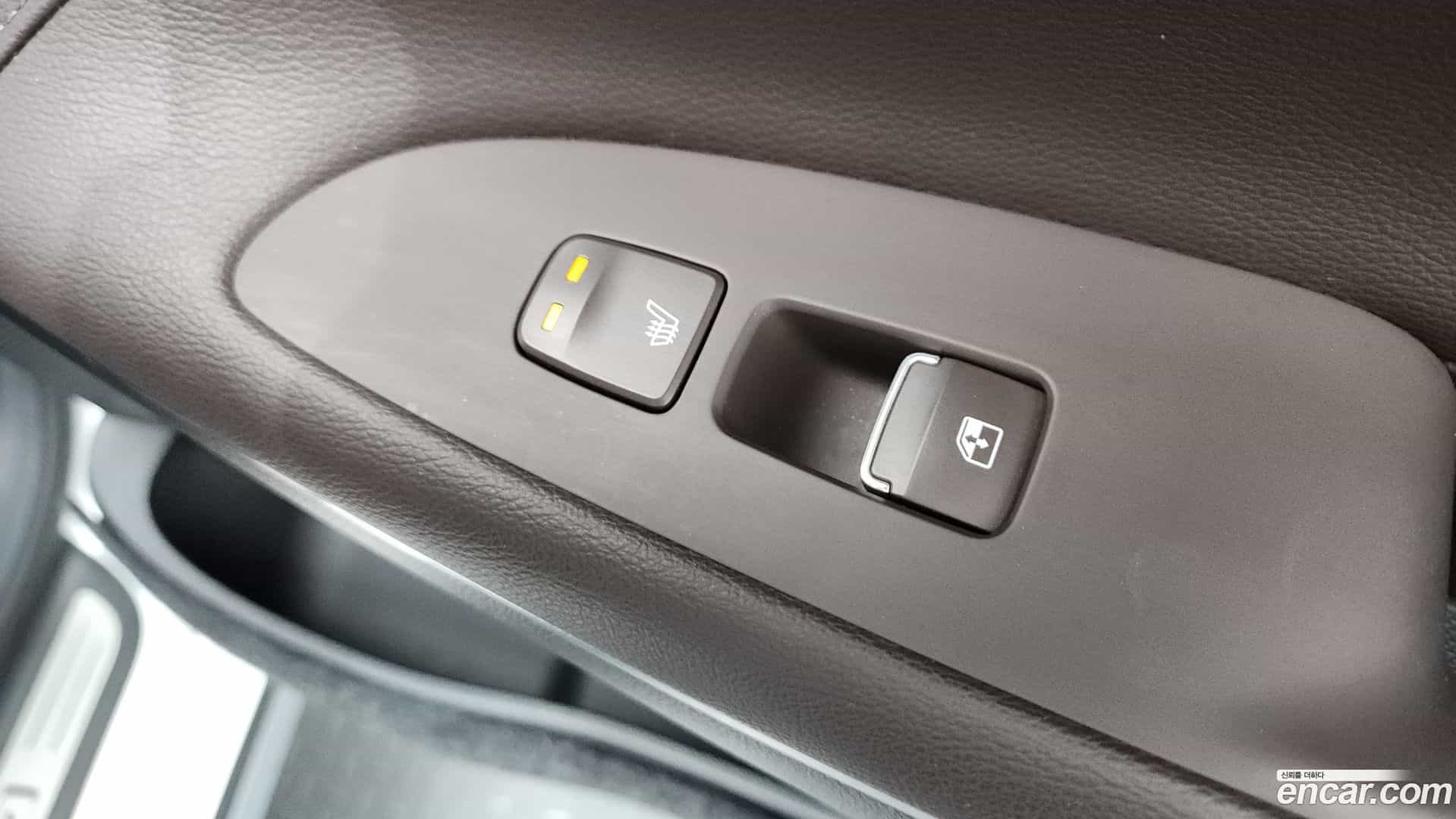 Grandeur Hyundai 2021.3-OPTION-022