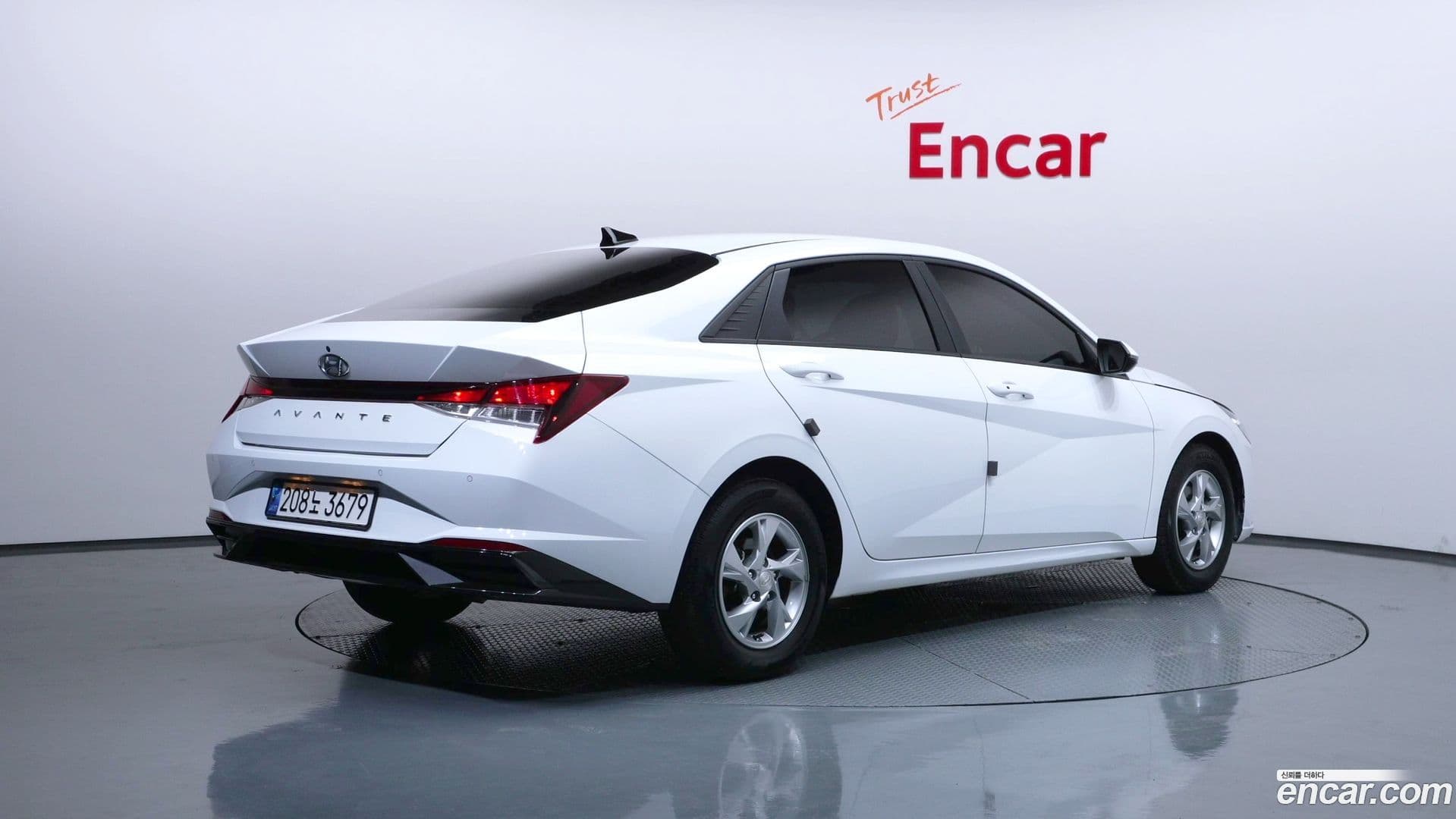 Main__Slider__Photo:AVANTE Hyundai 2021.6-1