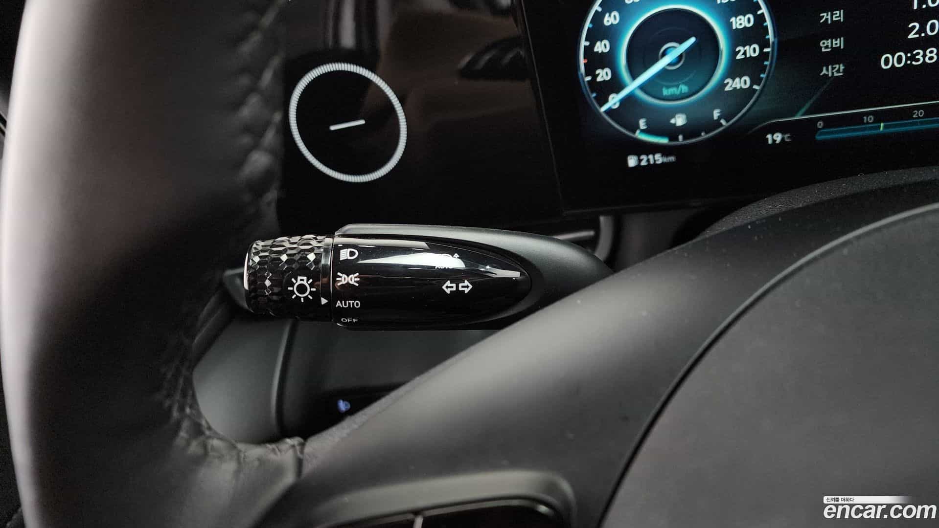 AVANTE Hyundai 2021.6-OPTION-018