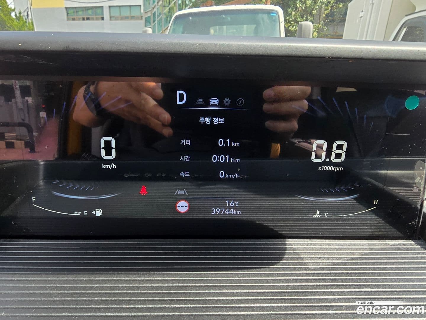 Main__Slider__Photo:Staria Hyundai 2023.9-7