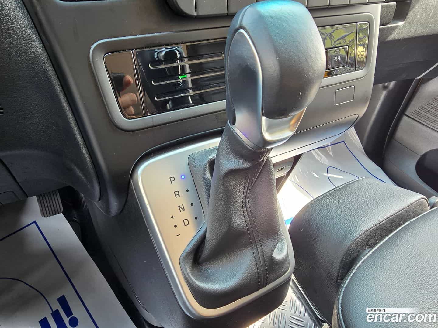 Staria Hyundai 2023.9-INNER-009