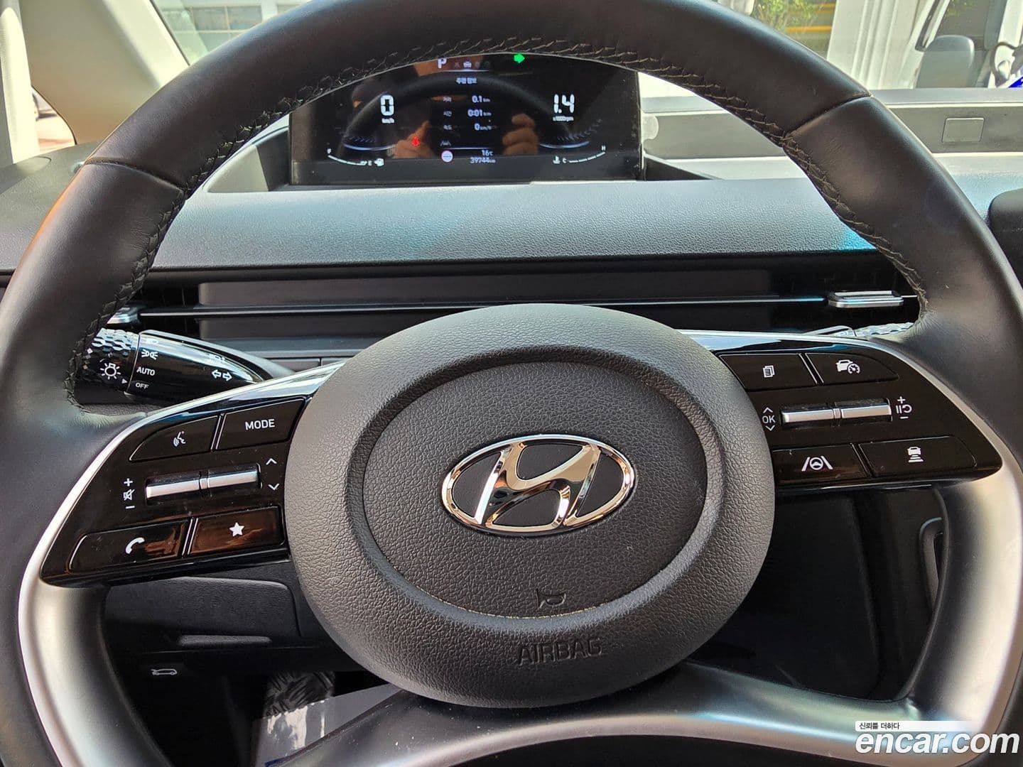 Main__Slider__Photo:Staria Hyundai 2023.9-10