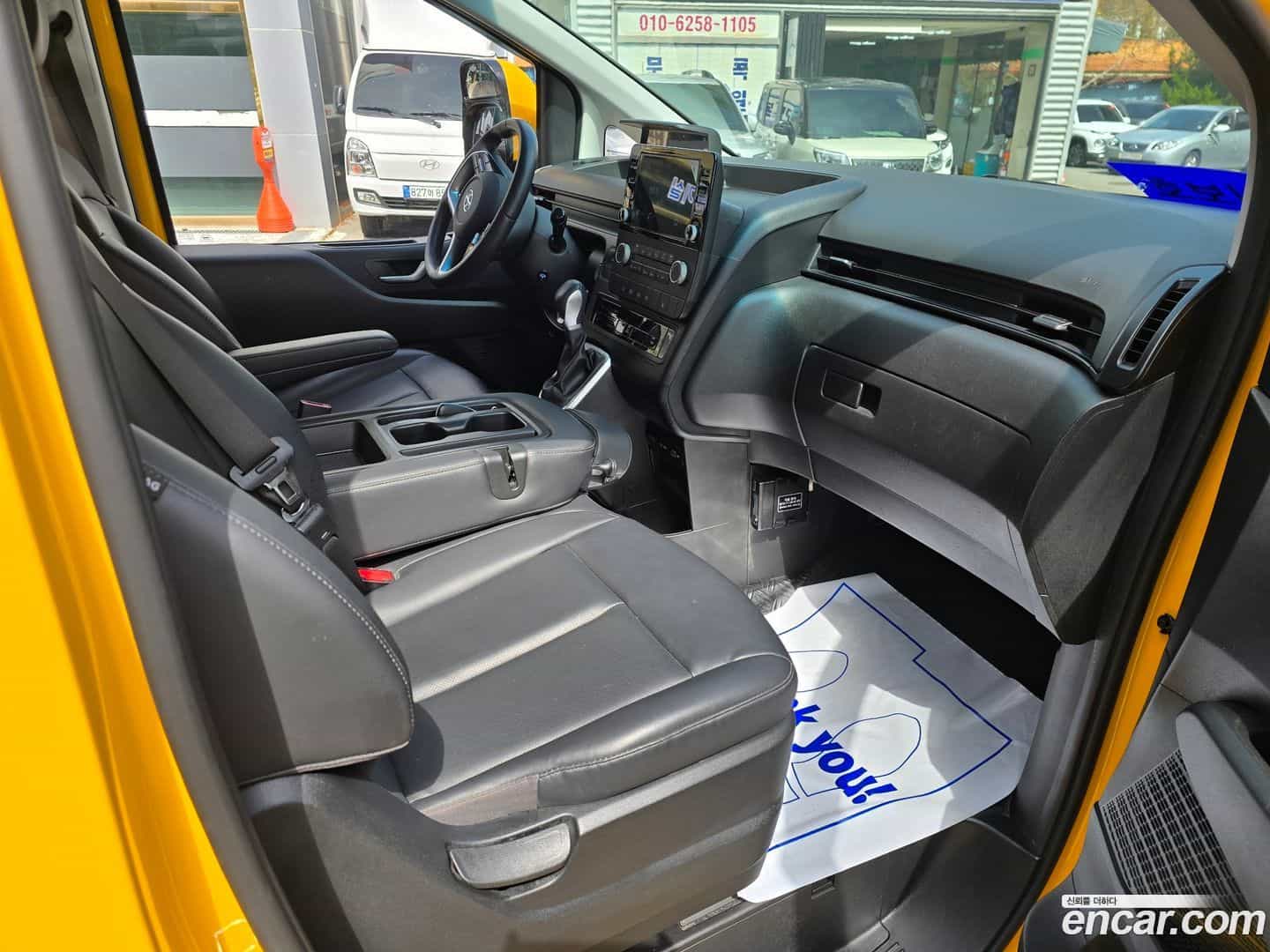 Staria Hyundai 2023.9-OPTION-020