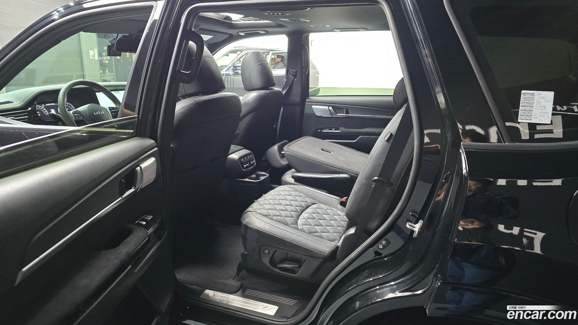 Main__Slider__Photo:Mohave Kia 2022.3-10