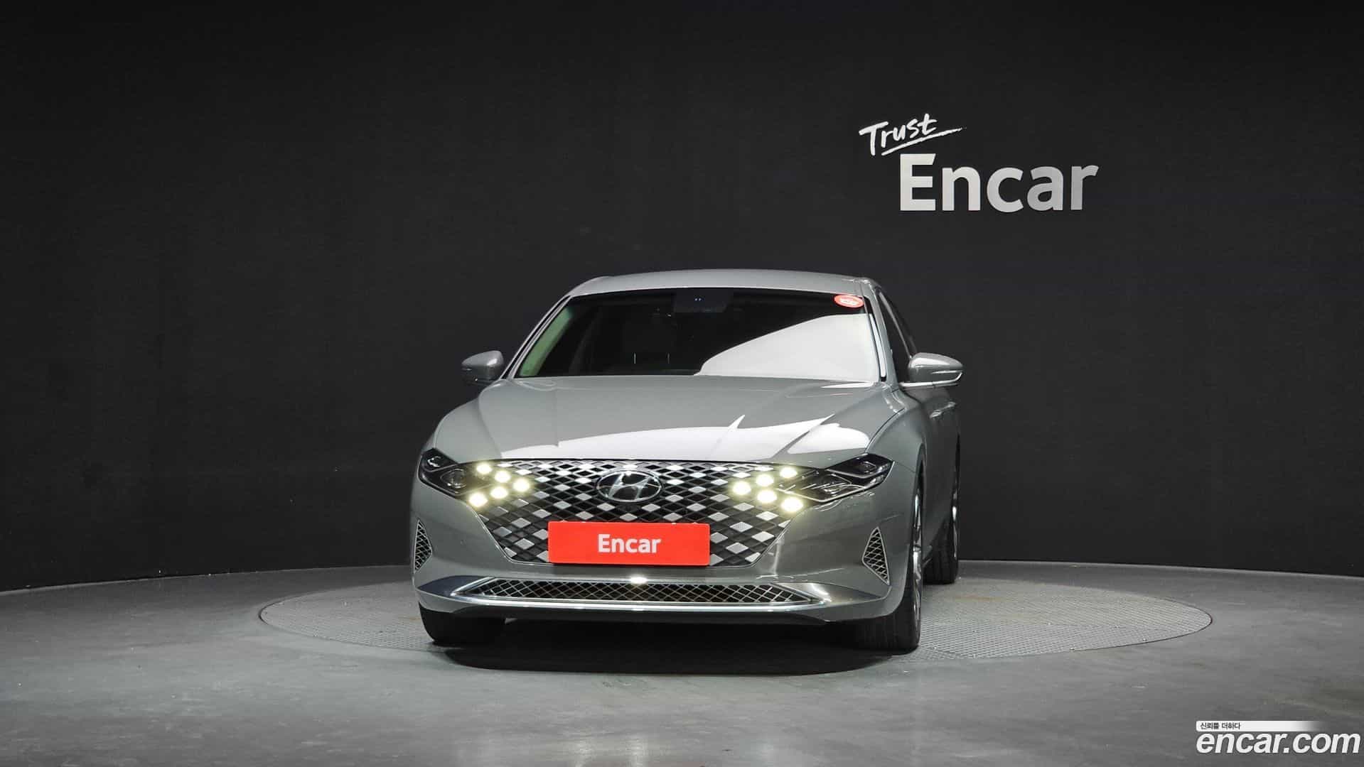 Grandeur Hyundai 2022.6-OUTER-003