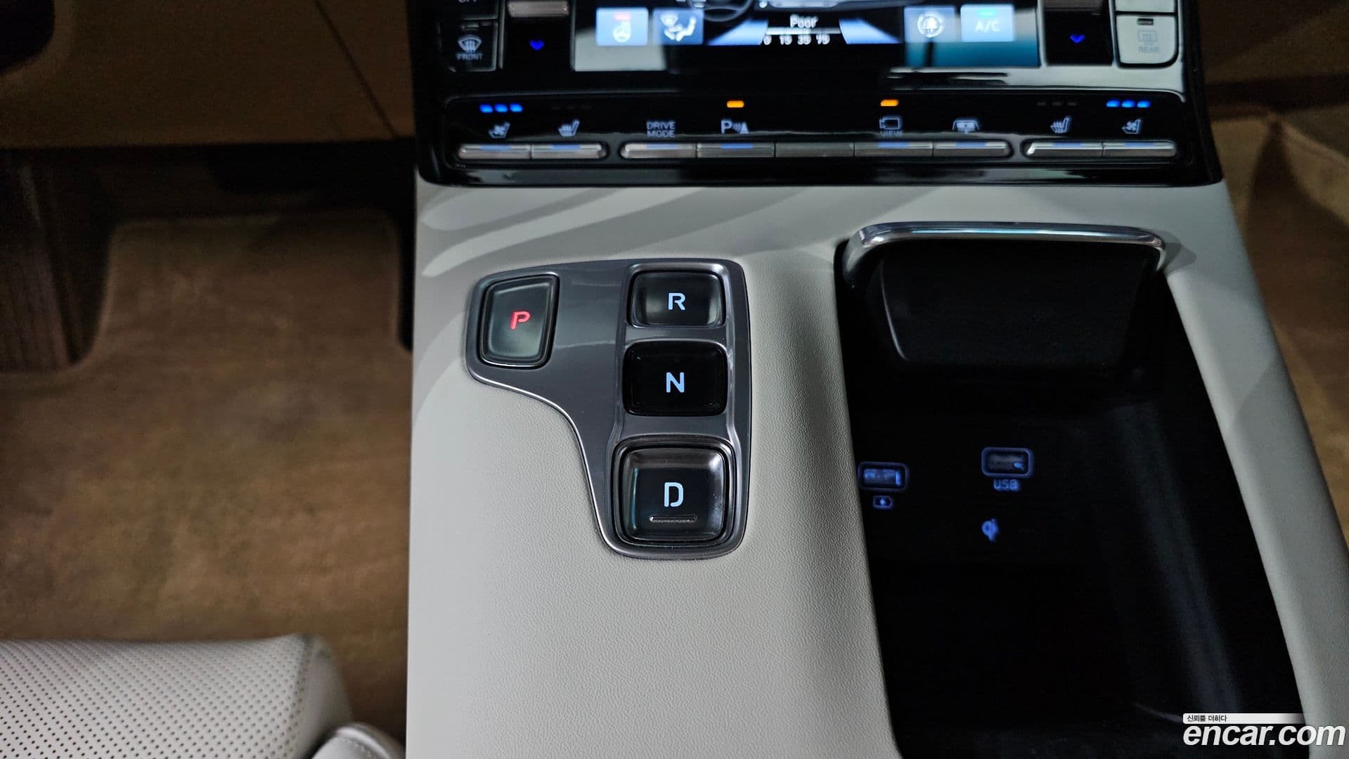 Main__Slider__Photo:Grandeur Hyundai 2022.6-8