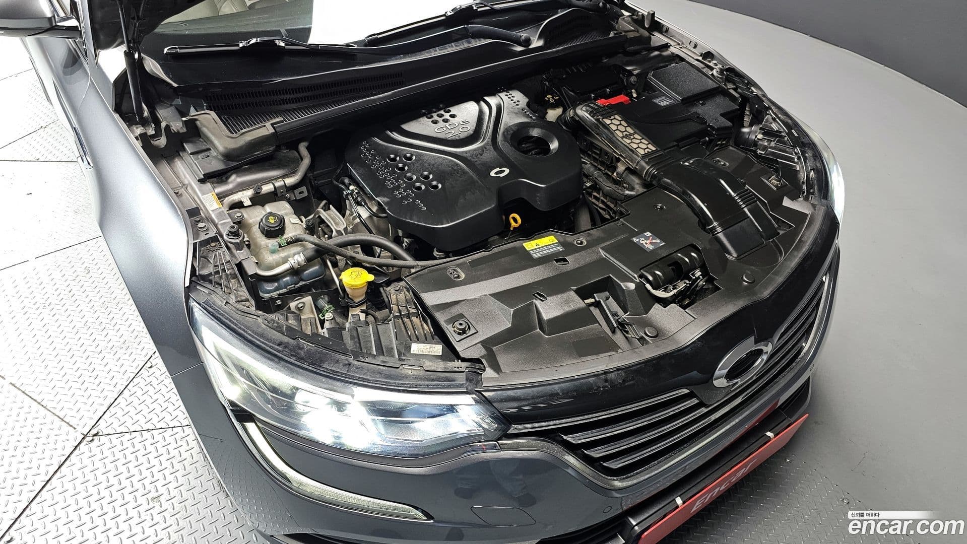 Main__Slider__Photo:SM6 Renault-KoreaSamsung 2016.5-5