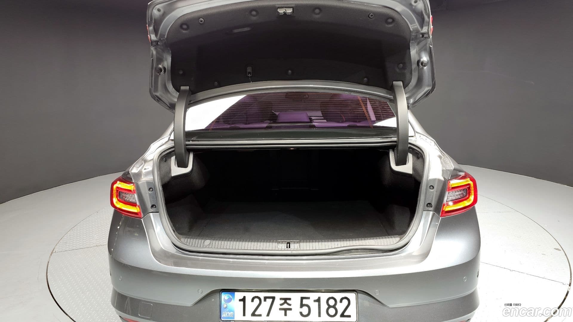 Main__Slider__Photo:SM6 Renault-KoreaSamsung 2016.5-19