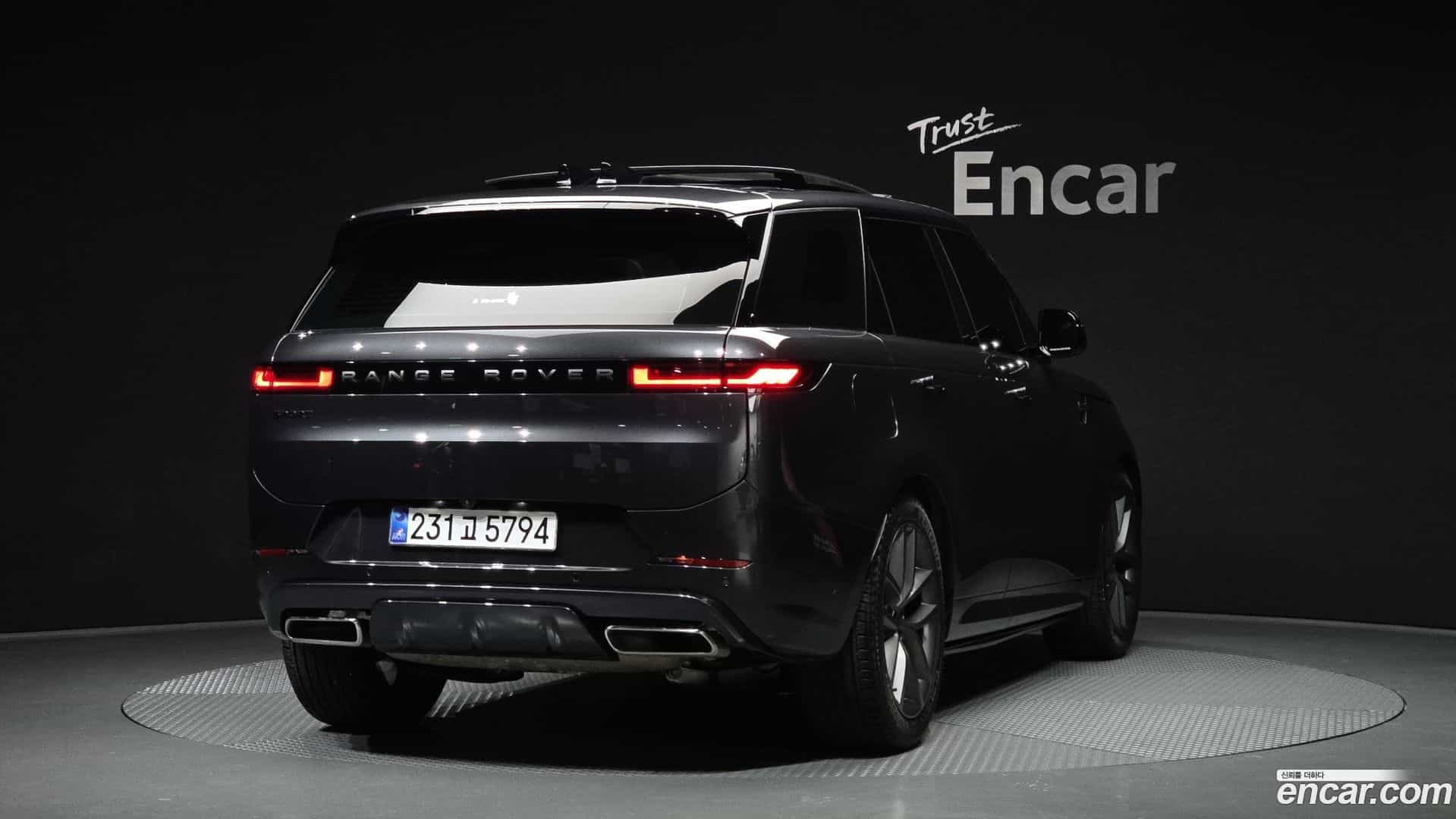 Range Rover Sport Land Rover 2025.3-OUTER-002